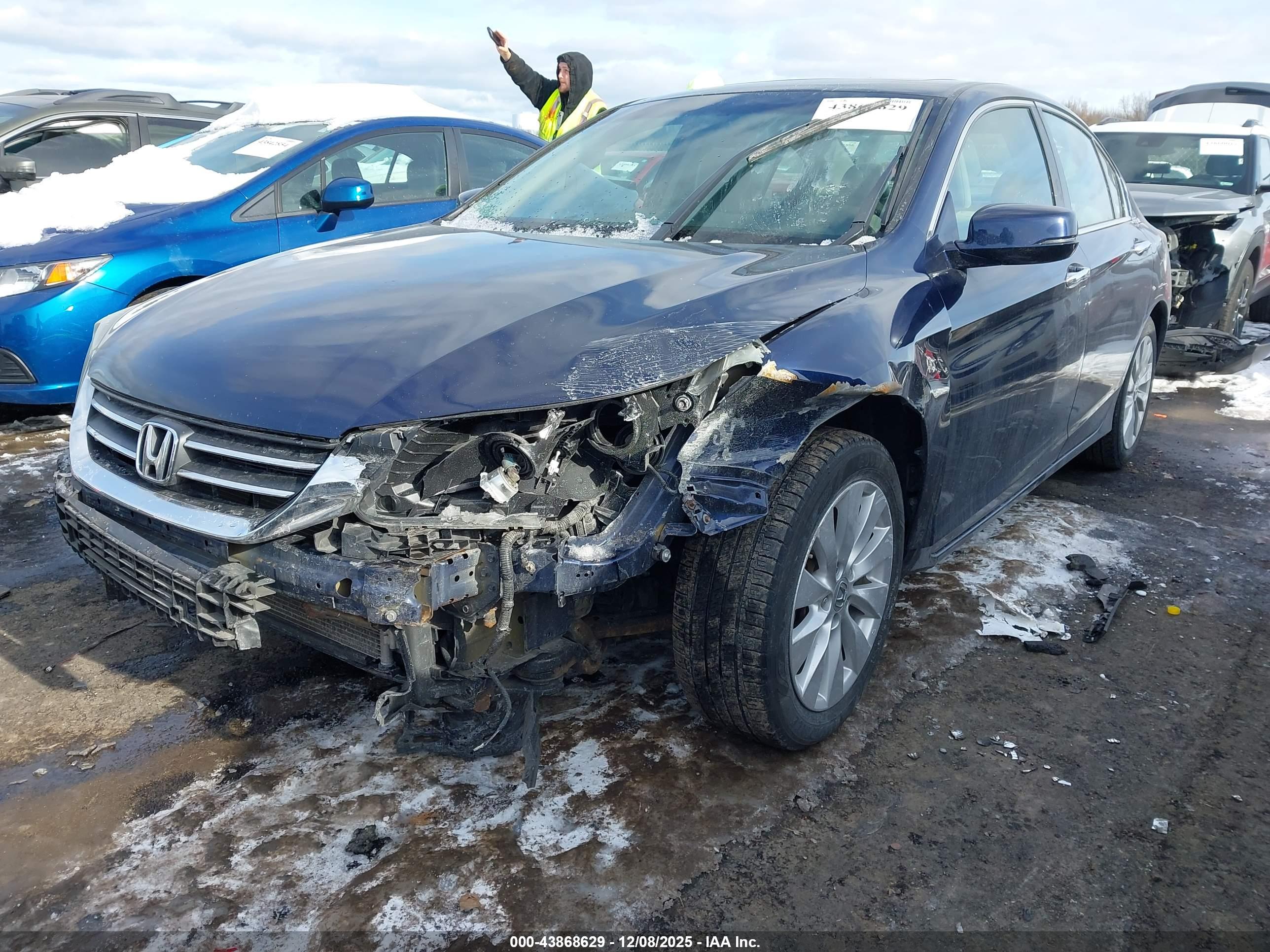 HONDA ACCORD image 6