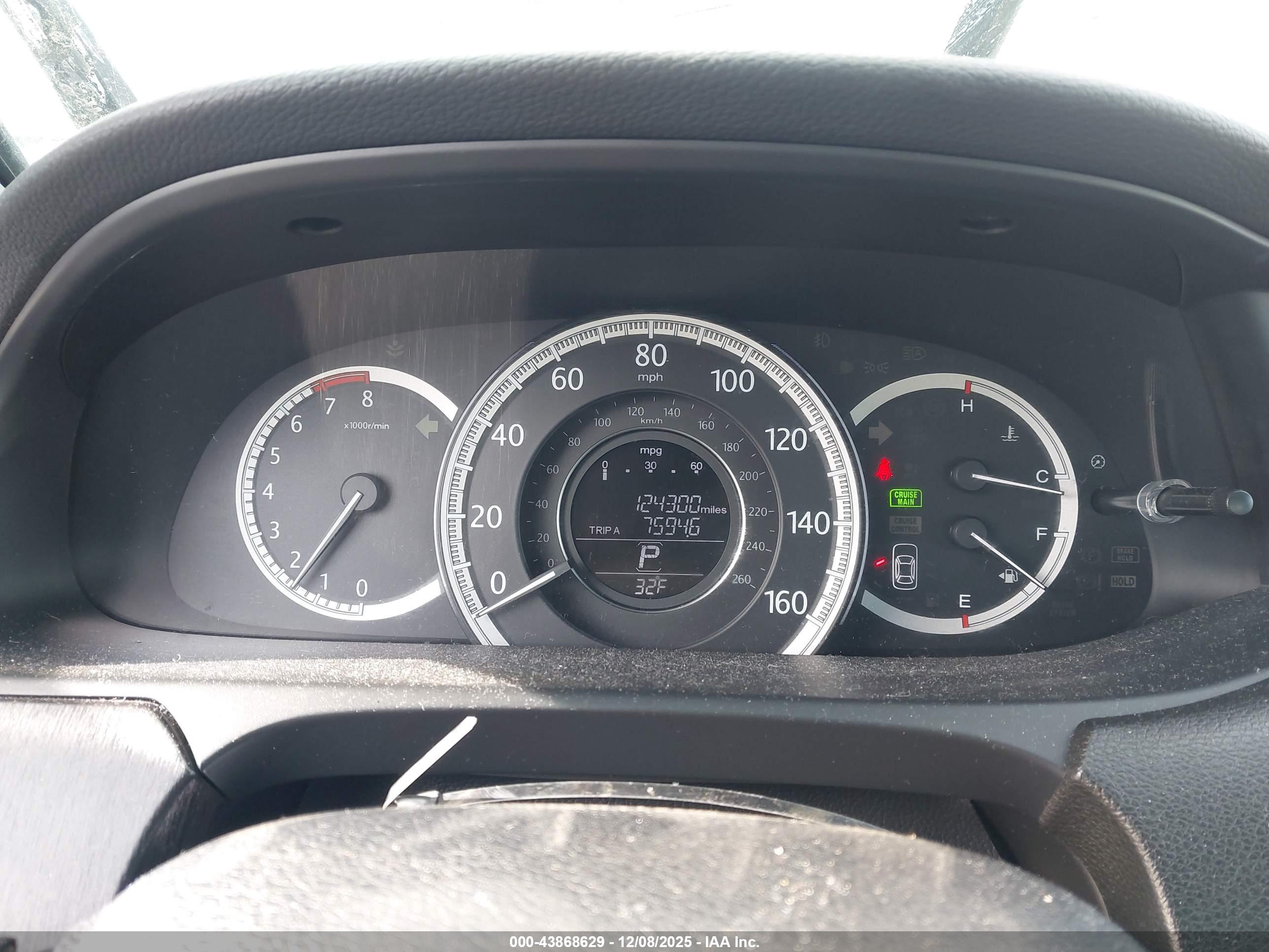HONDA ACCORD image 7