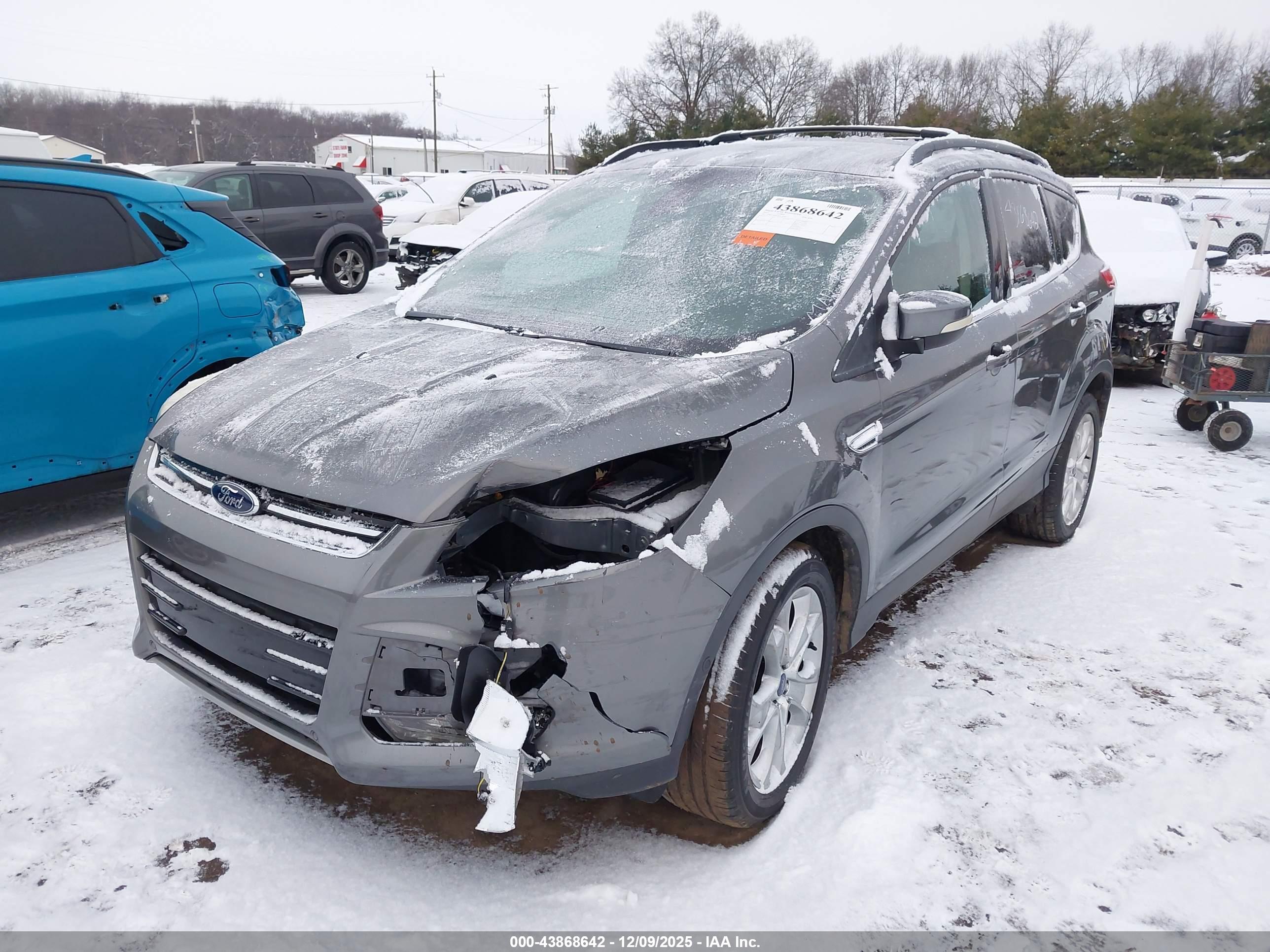 FORD ESCAPE image 6
