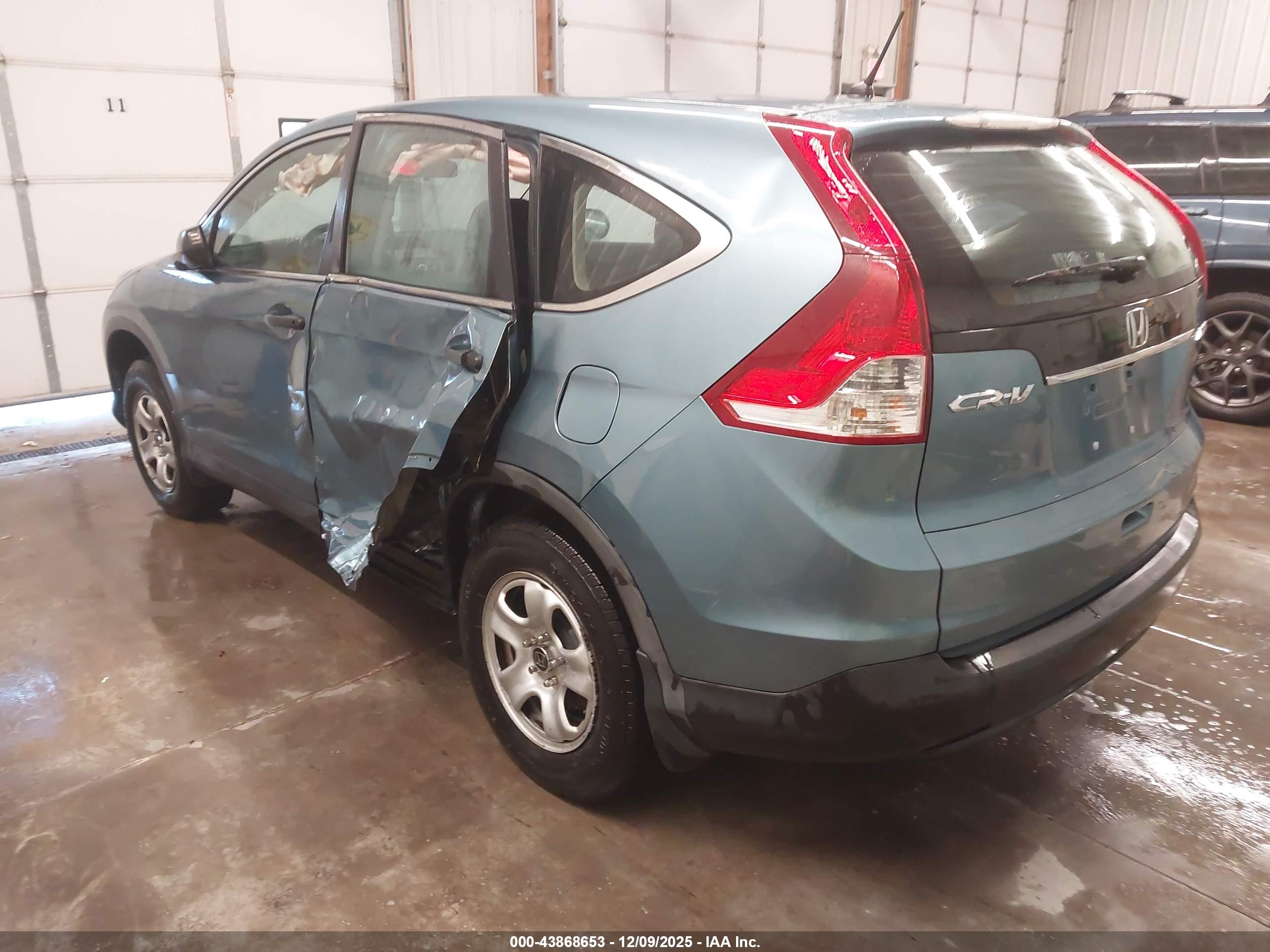 HONDA CR-V image 3