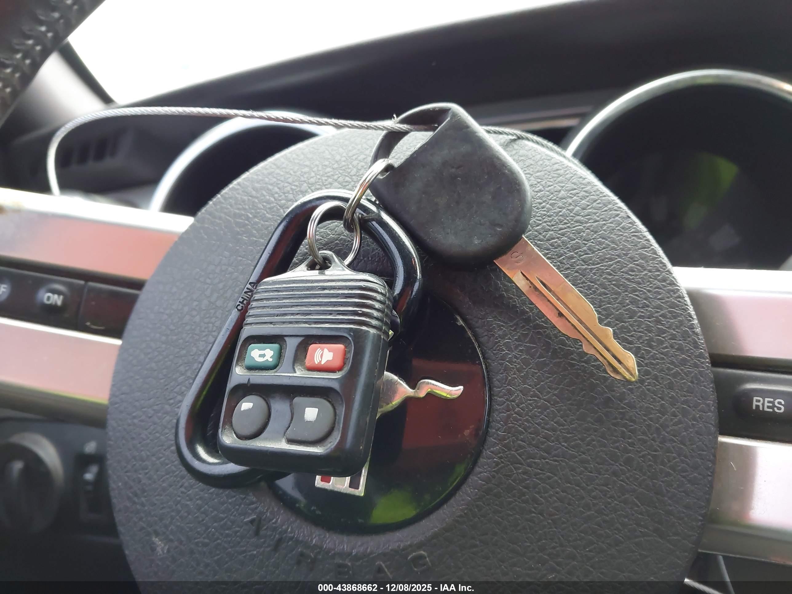 FORD MUSTANG image 11