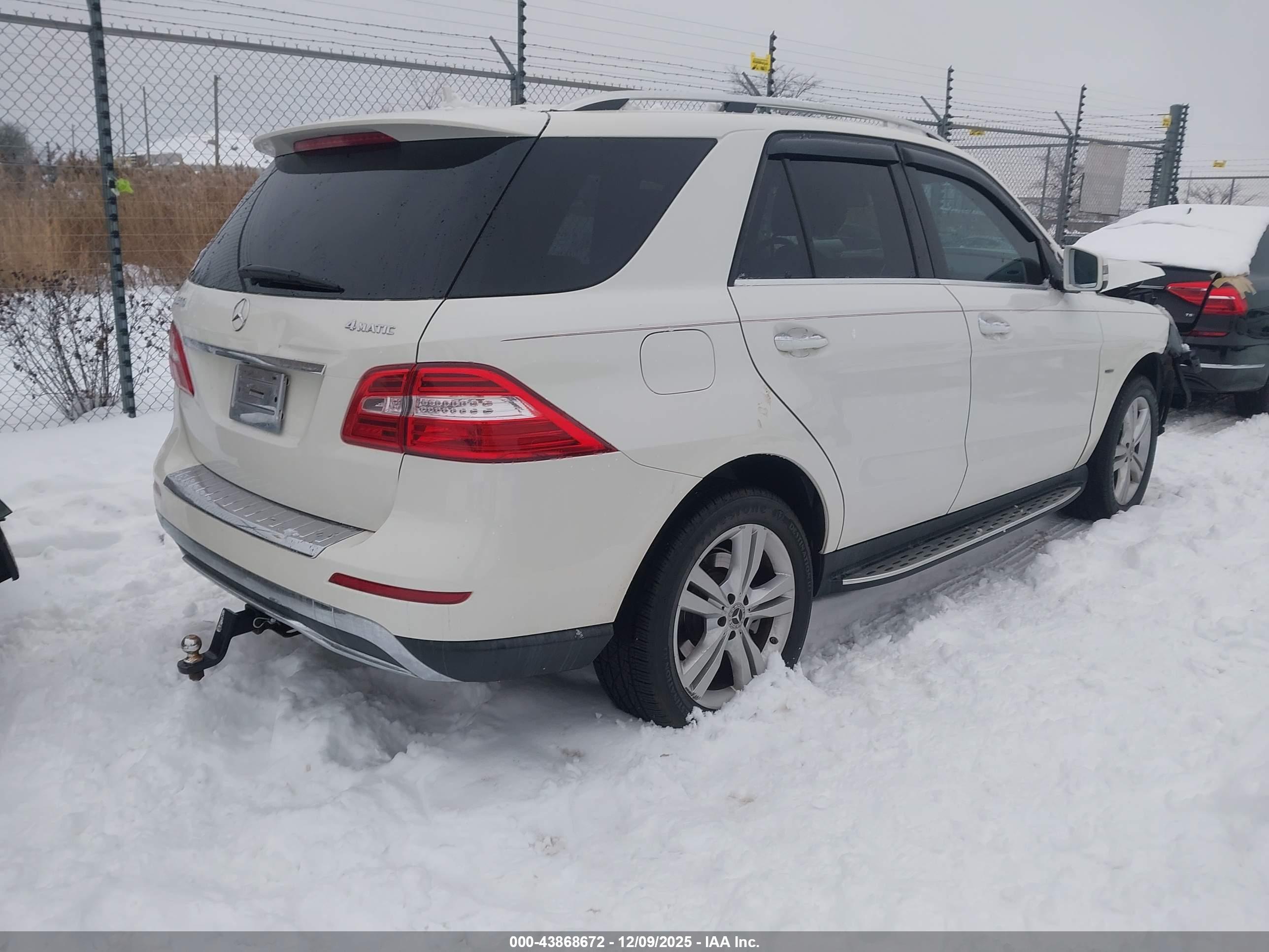 MERCEDES-BENZ ML image 4
