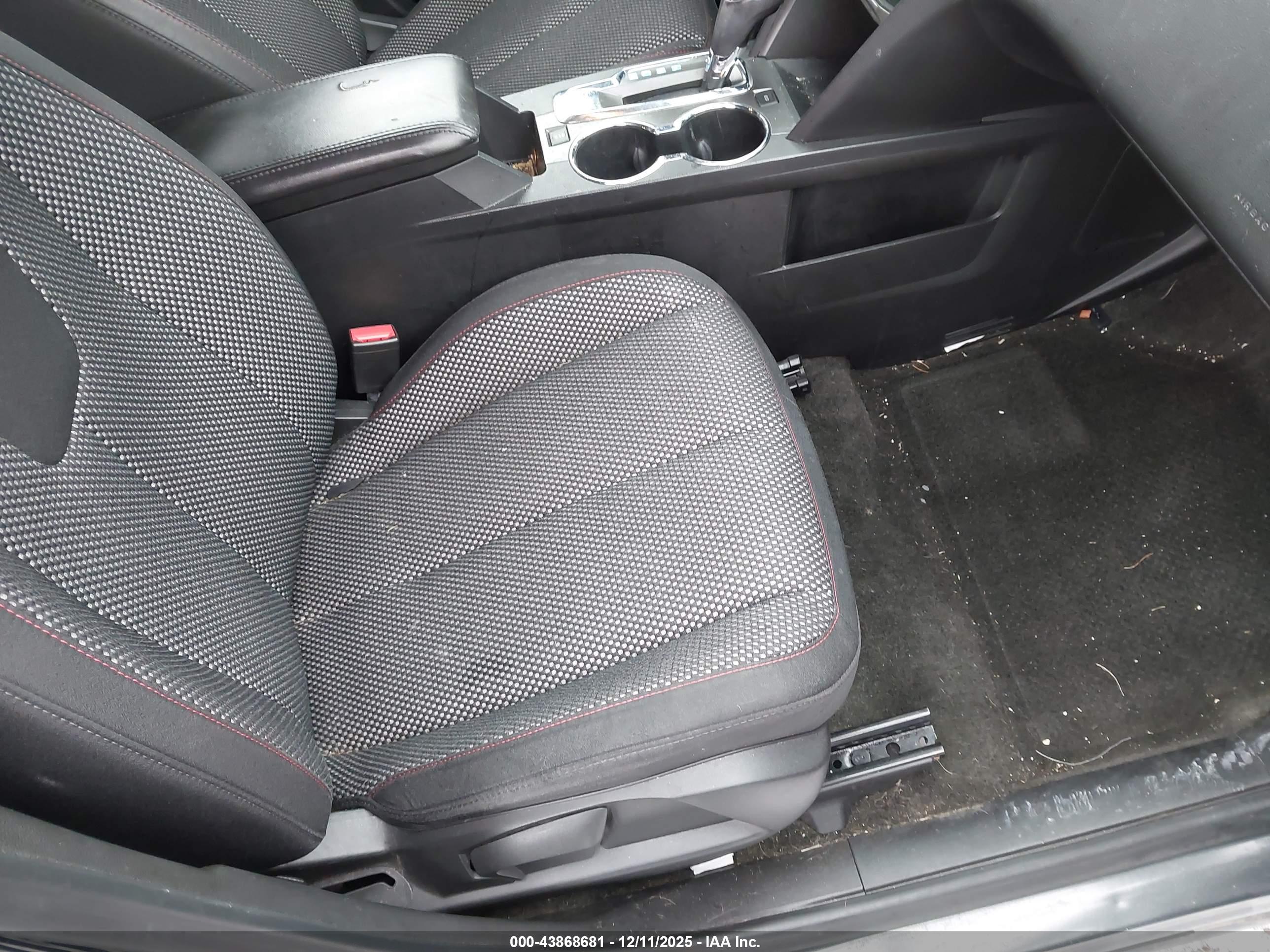 CHEVROLET EQUINOX image 5