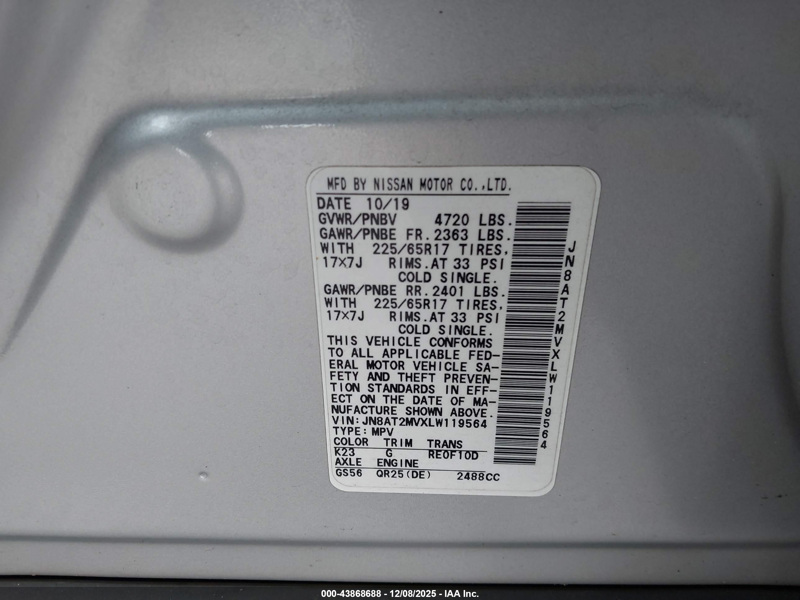 NISSAN ROGUE image 9