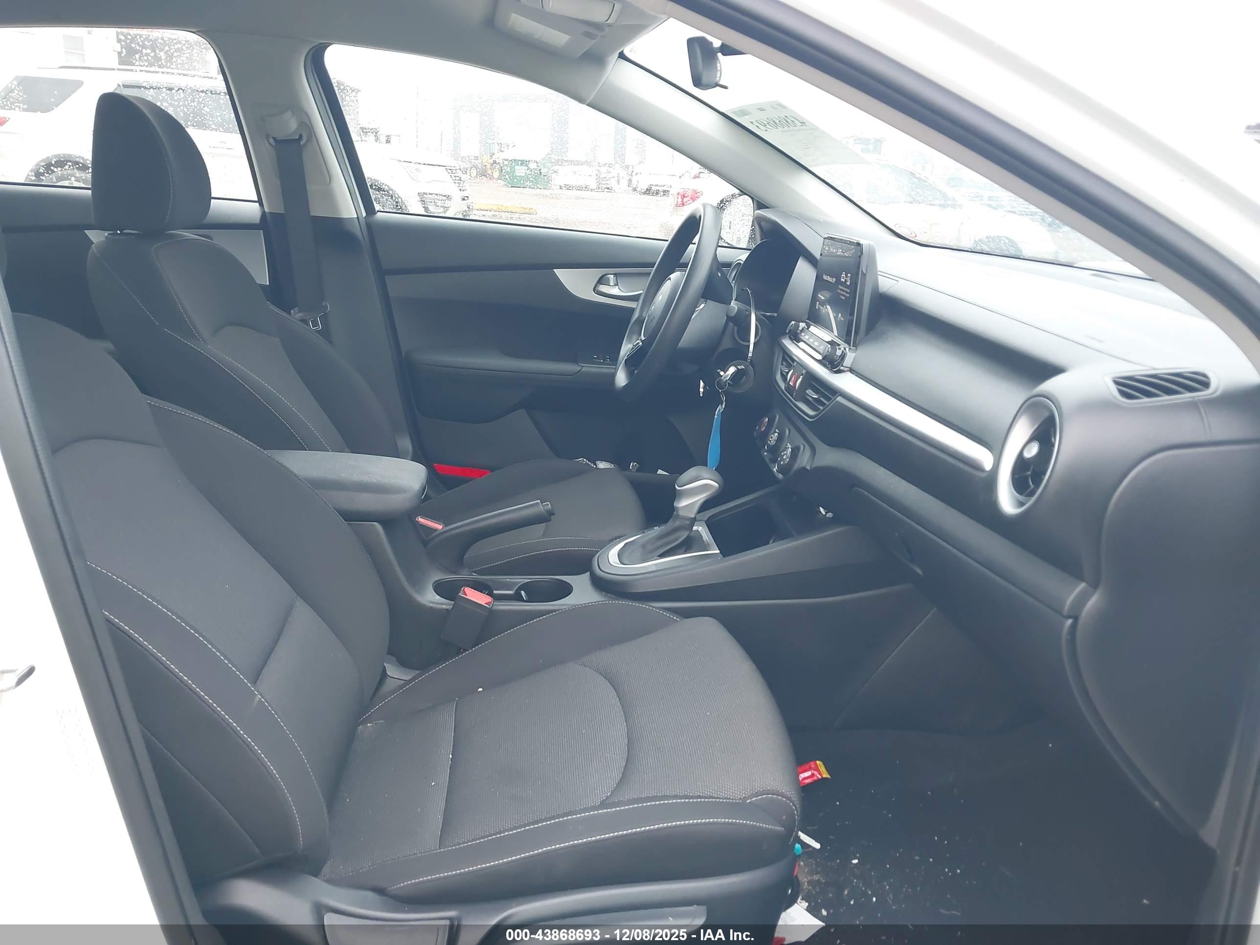 KIA FORTE image 5
