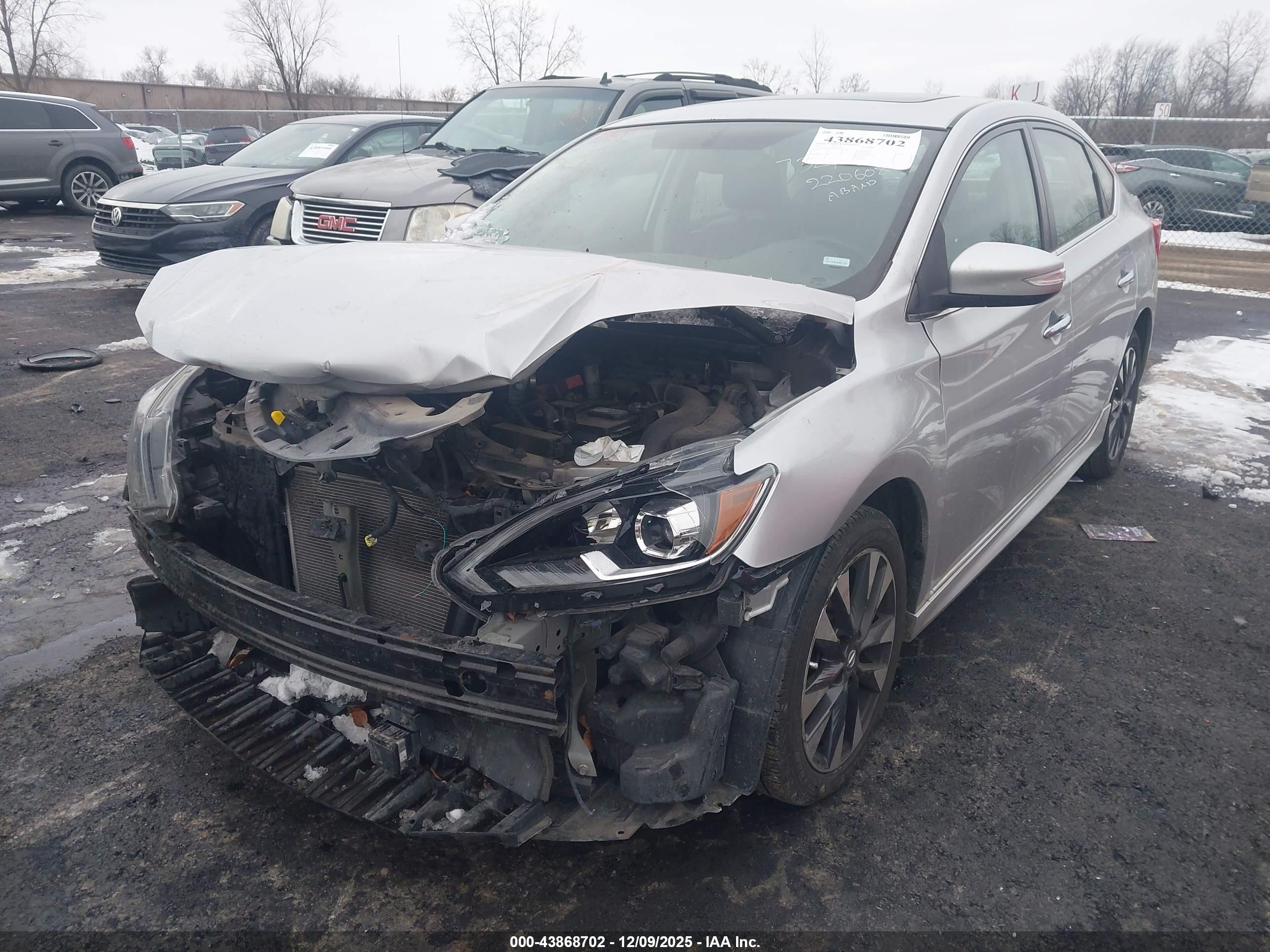 NISSAN SENTRA image 6