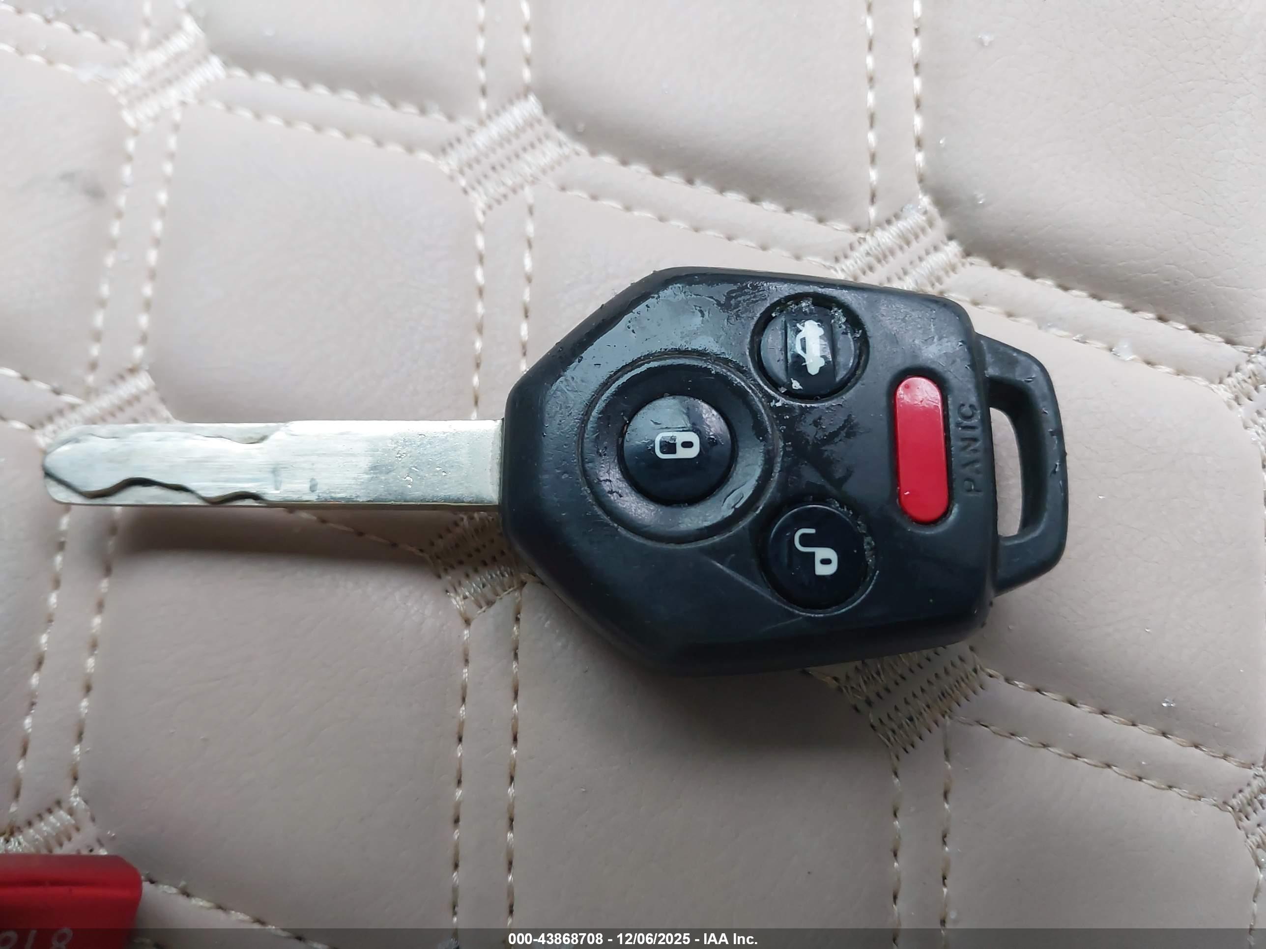 SUBARU OUTBACK image 11