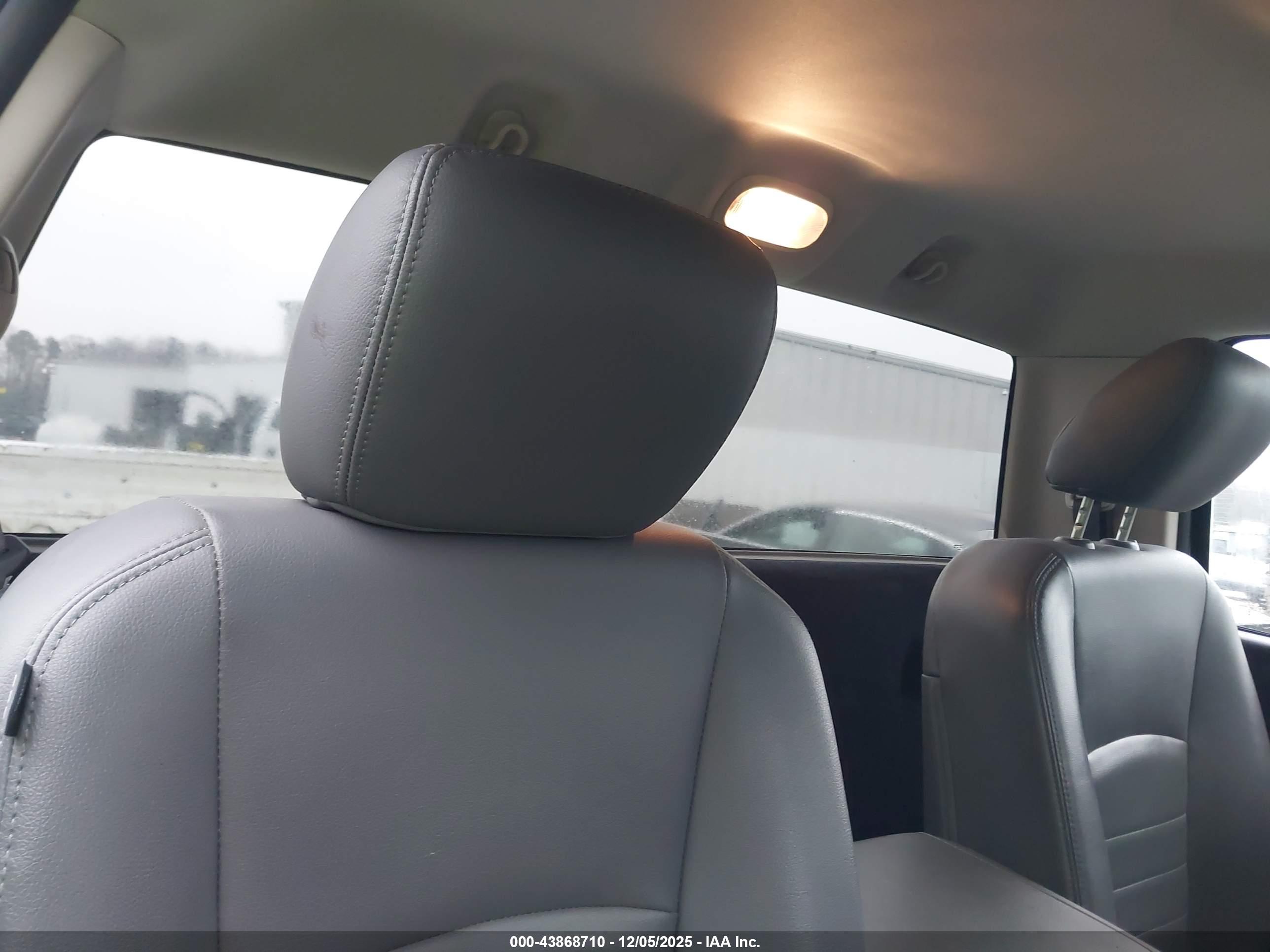 RAM 1500 image 8