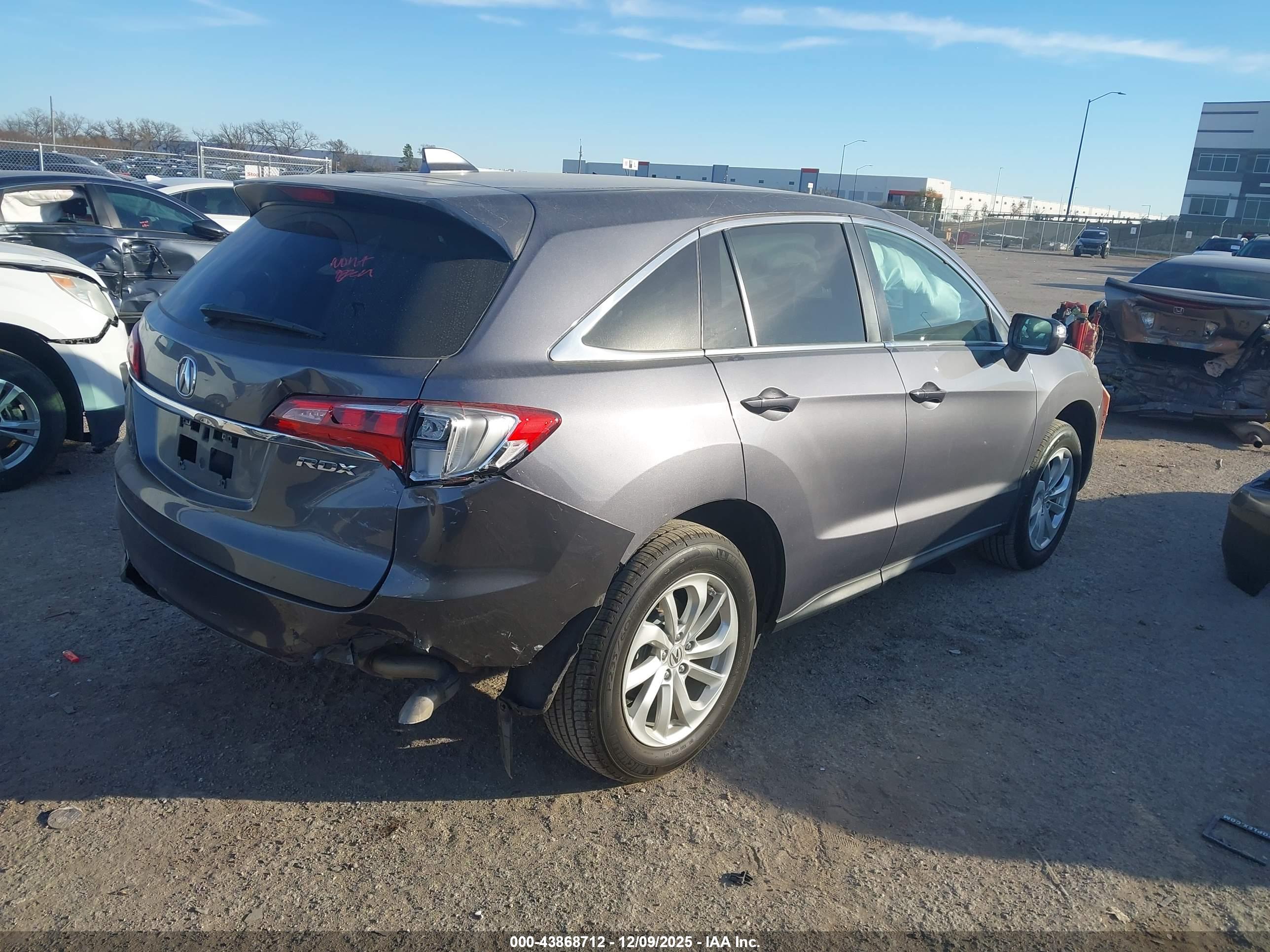 ACURA RDX image 4