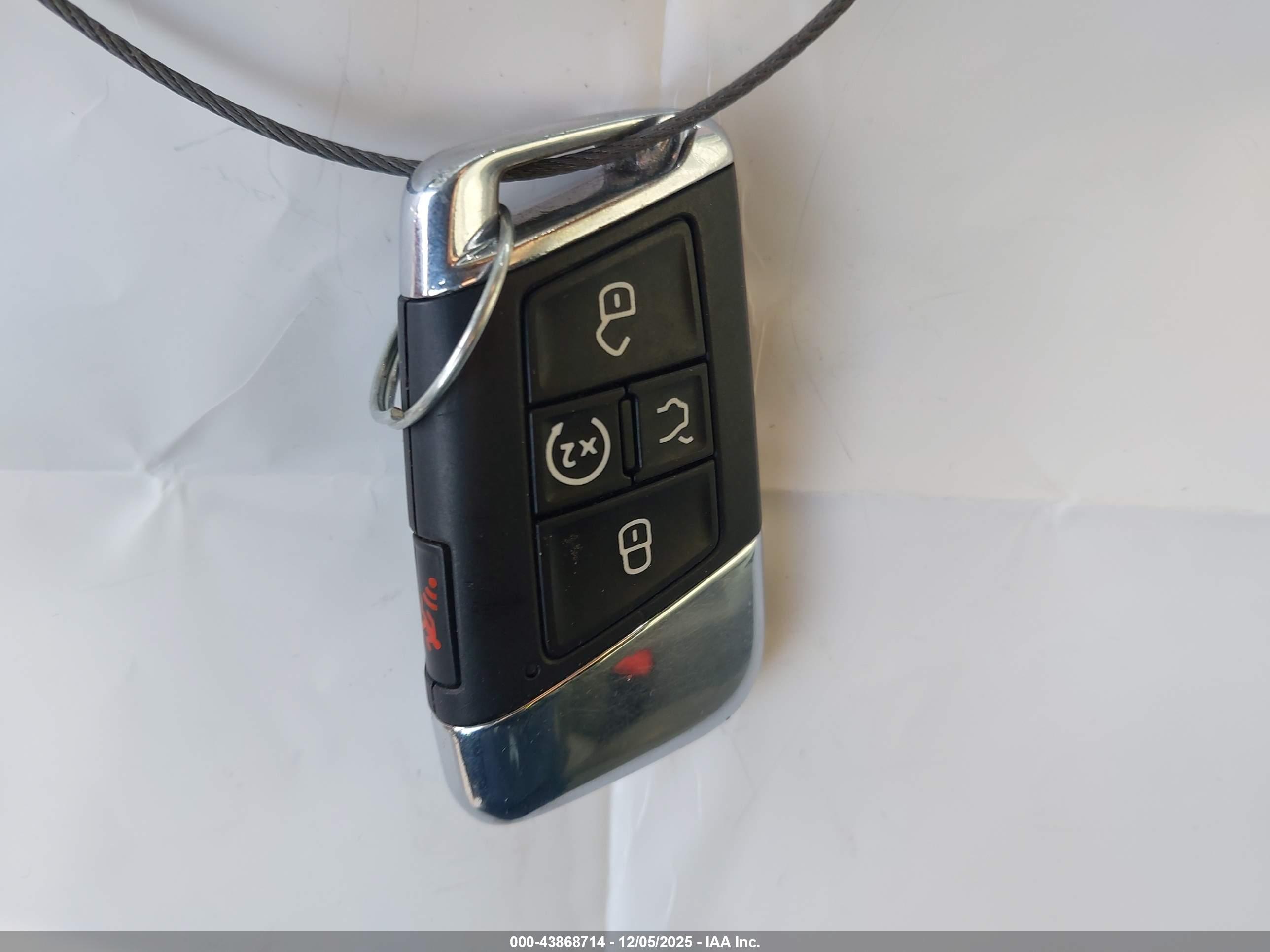 VOLKSWAGEN ATLAS image 11