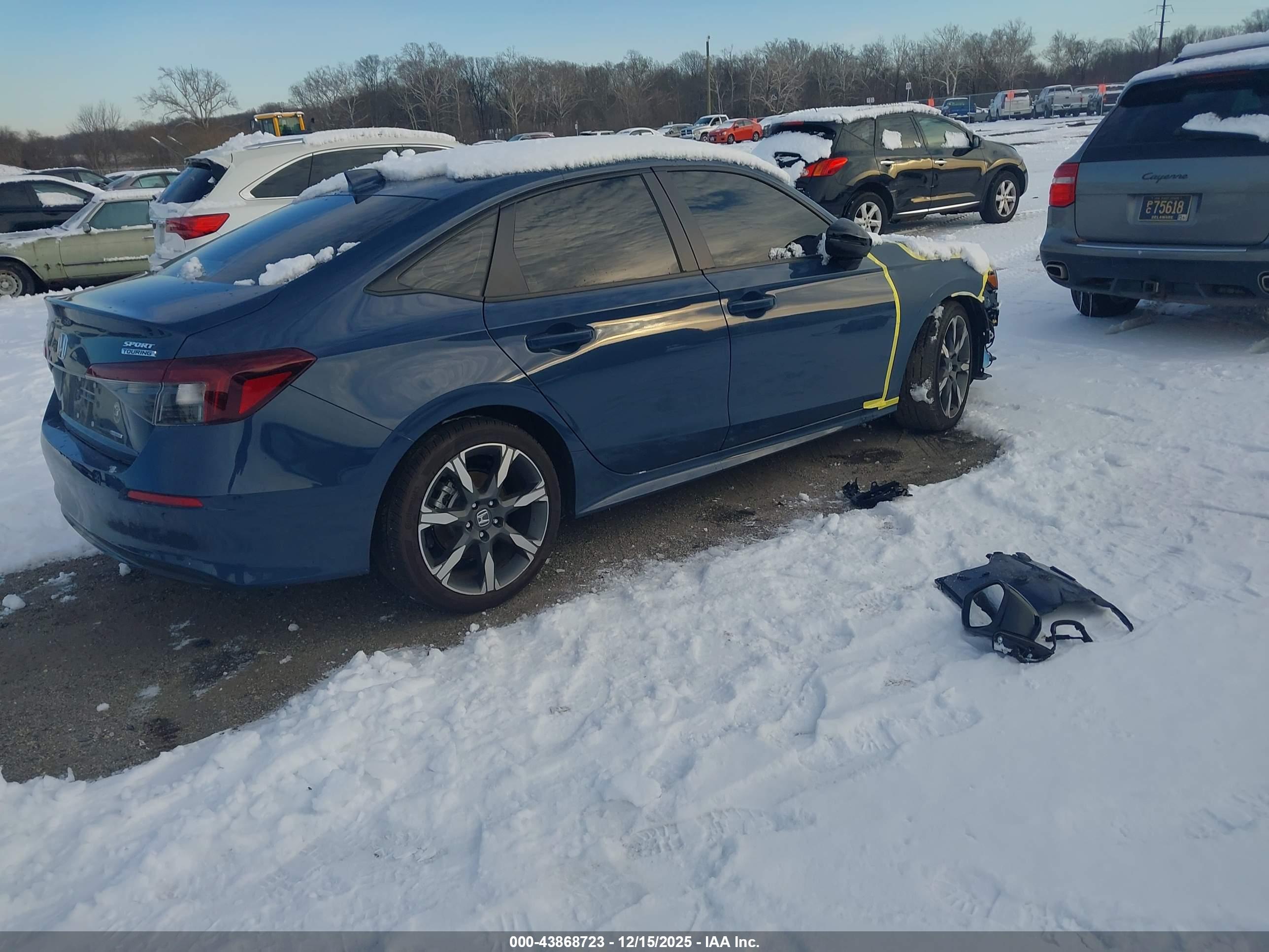 HONDA CIVIC image 4