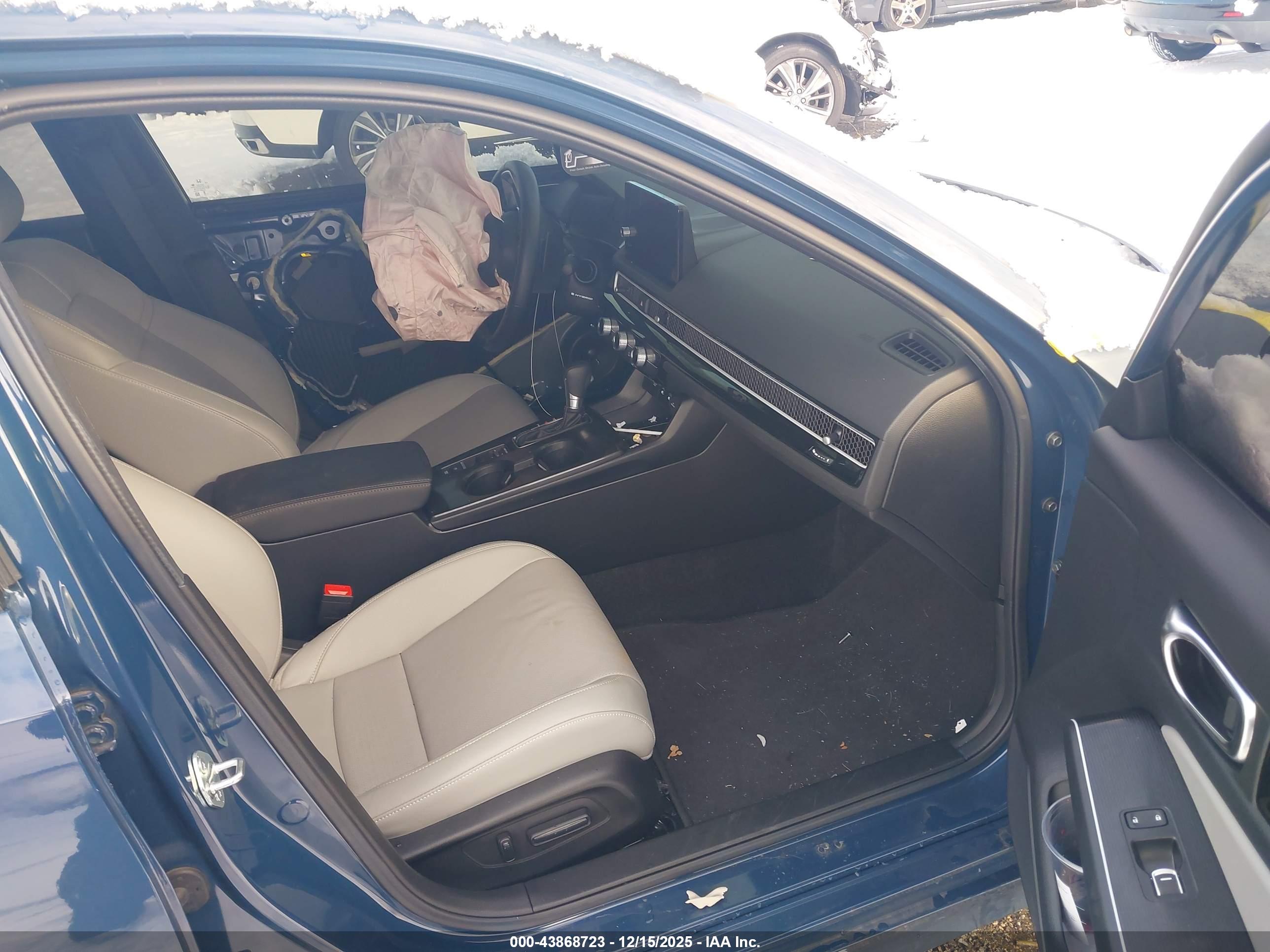 HONDA CIVIC image 5