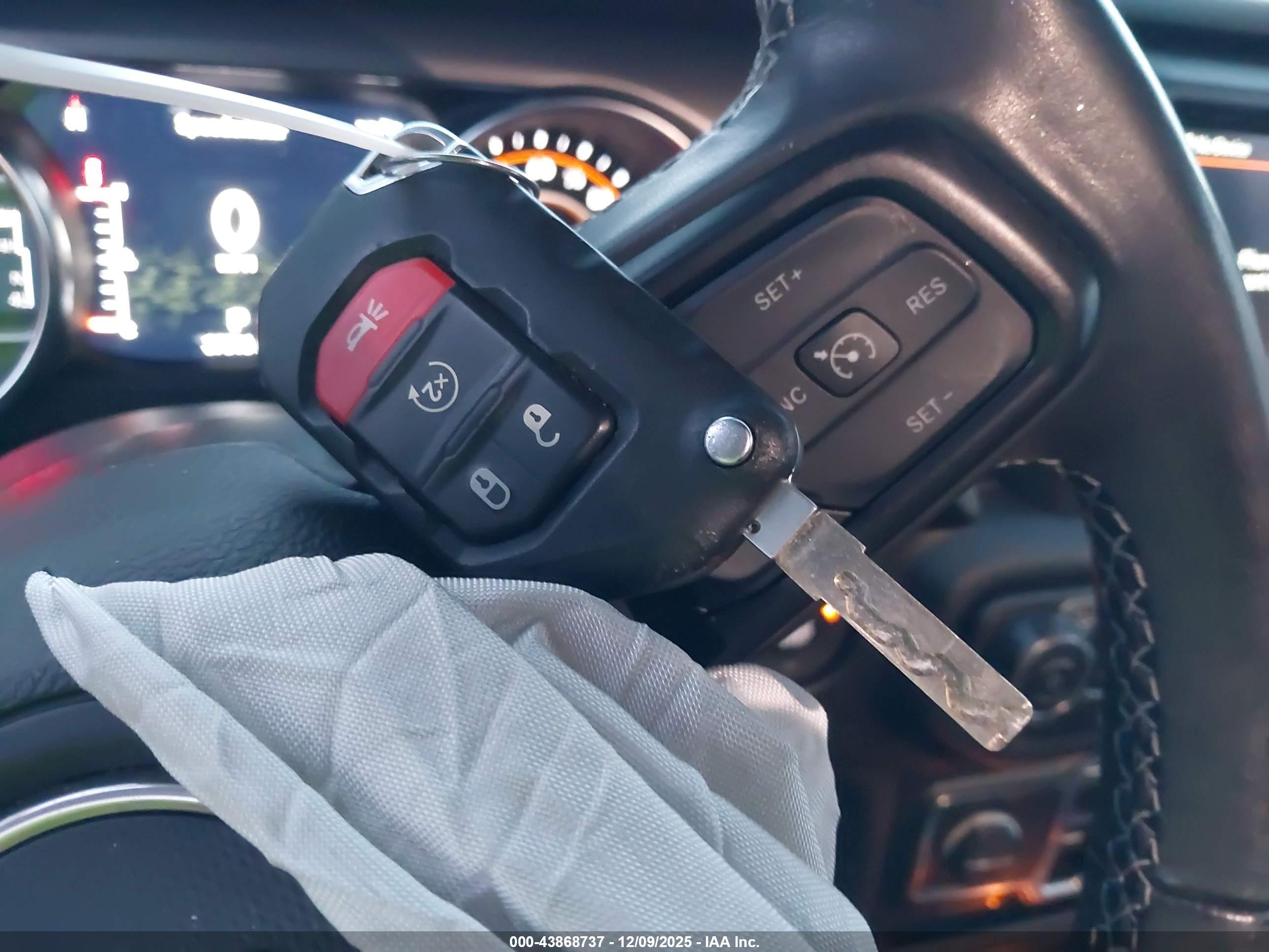 JEEP WRANGLER image 11