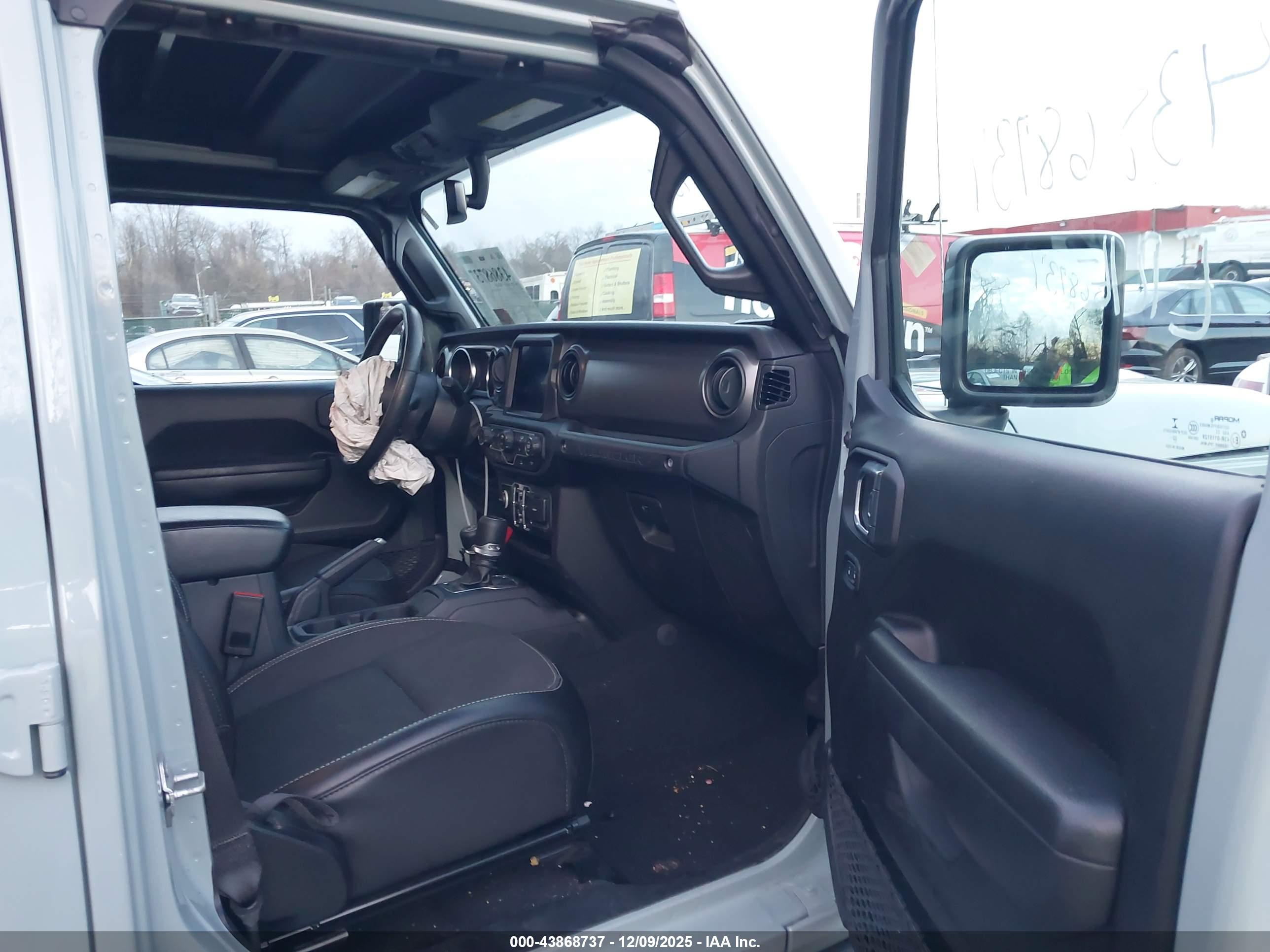 JEEP WRANGLER image 5