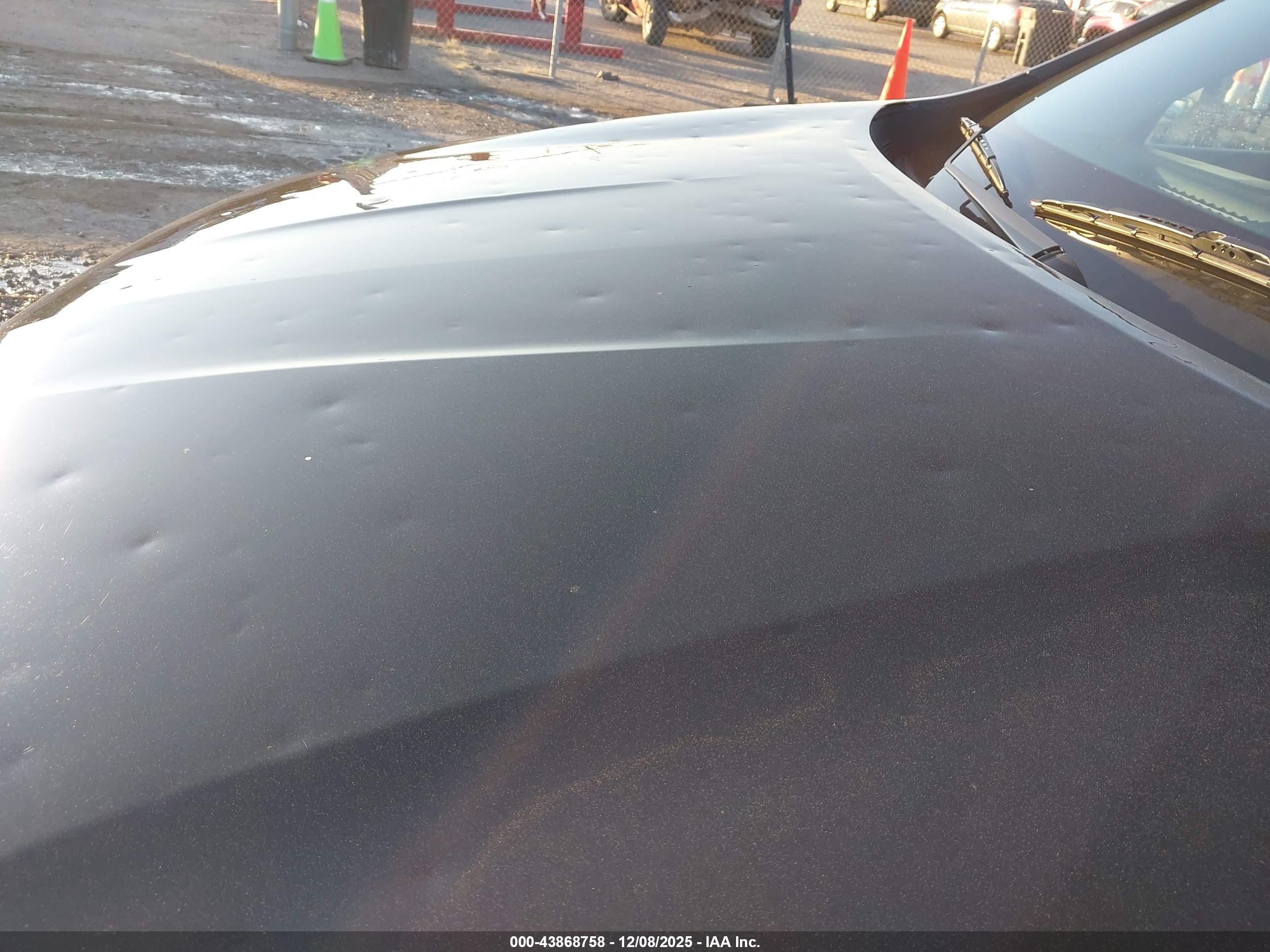 CHEVROLET TRAVERSE image 6