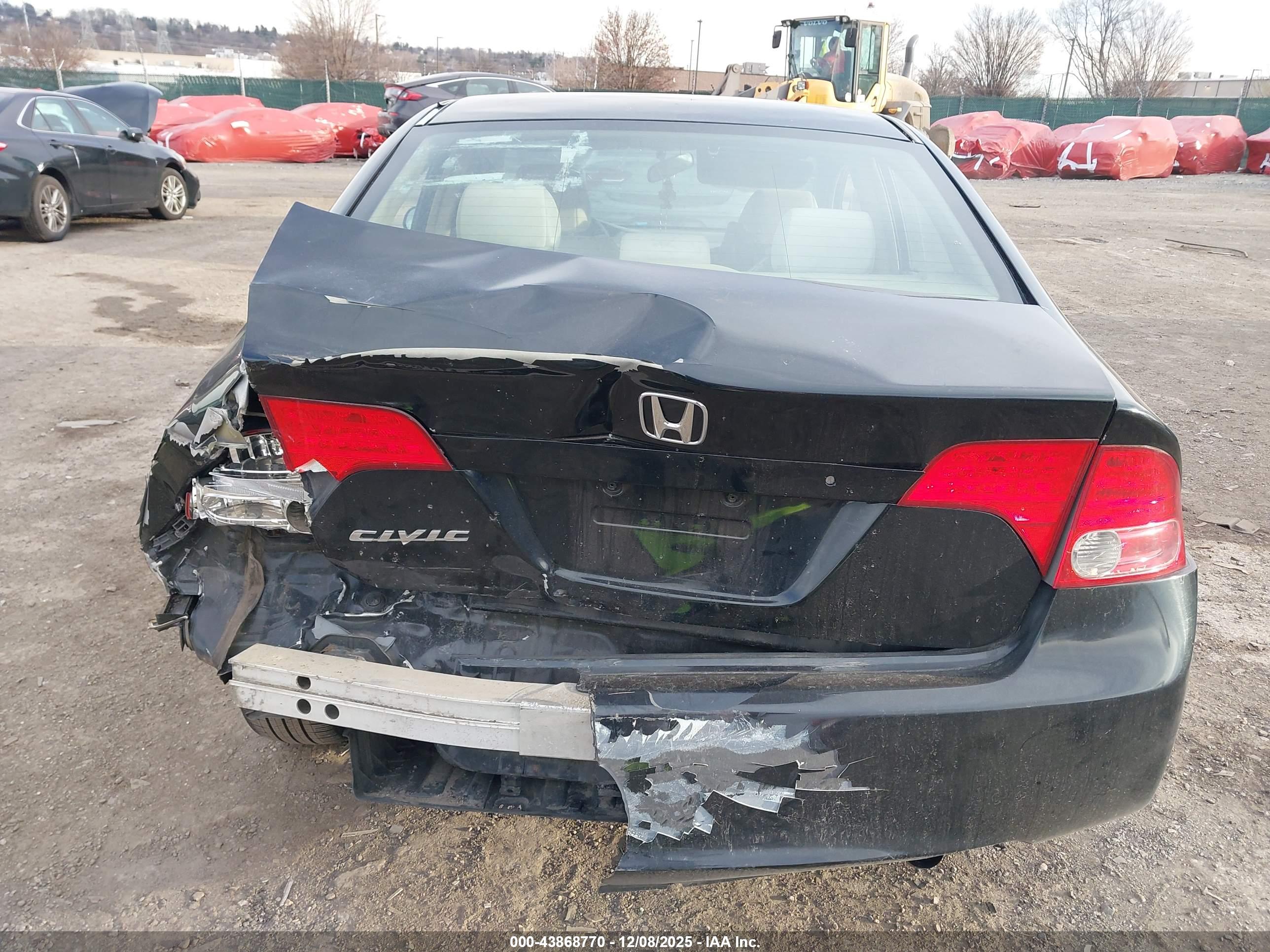 HONDA CIVIC image 6