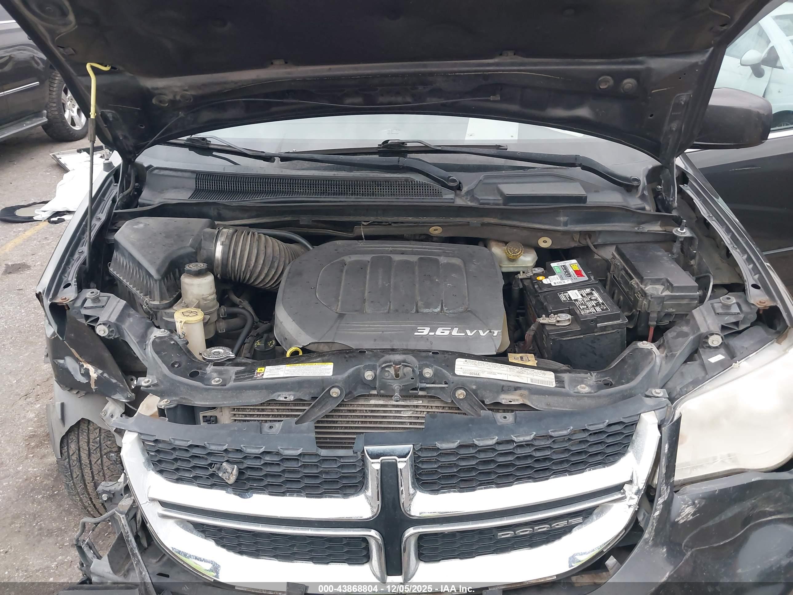 DODGE GRAND image 10