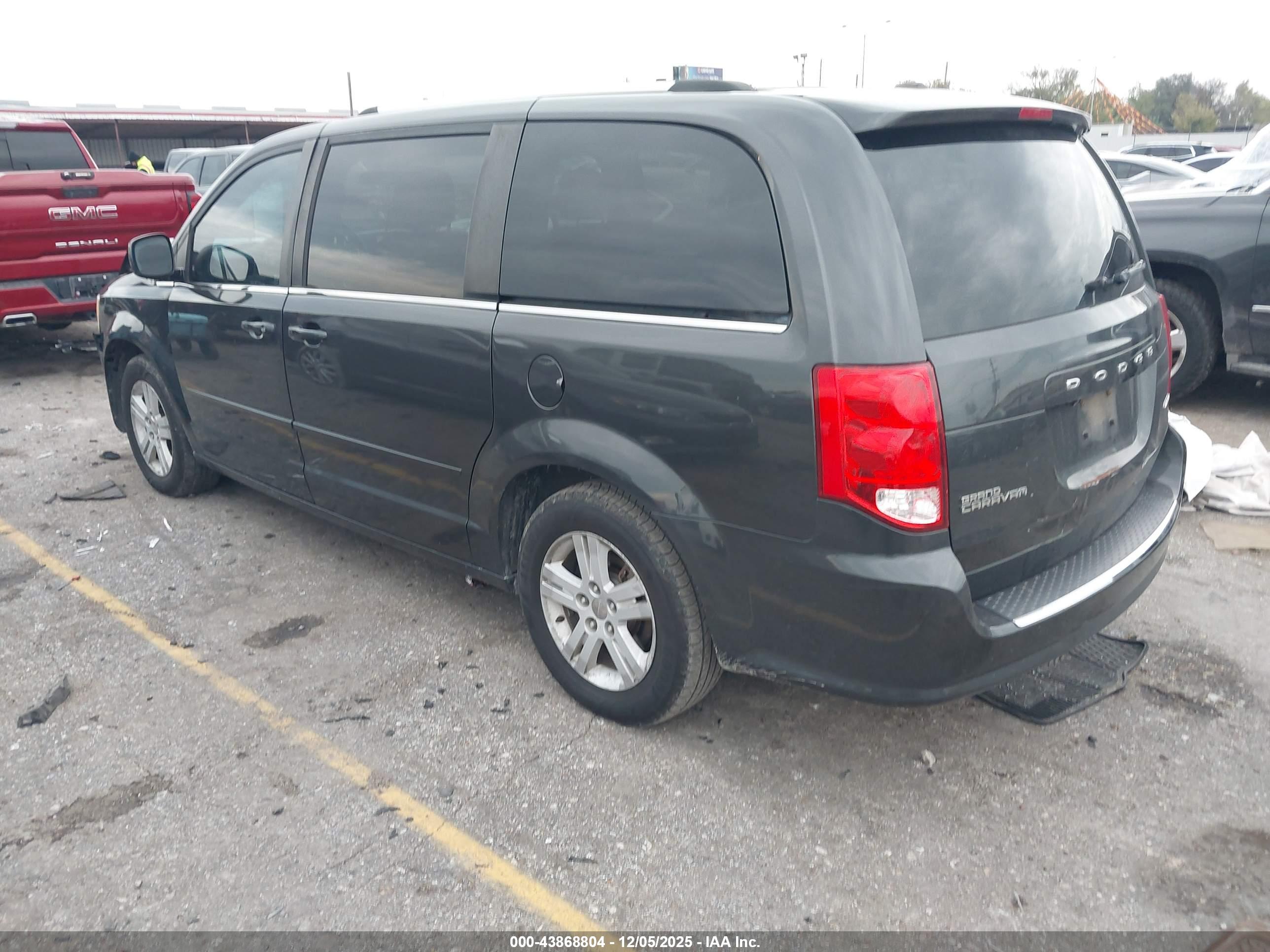 DODGE GRAND image 3