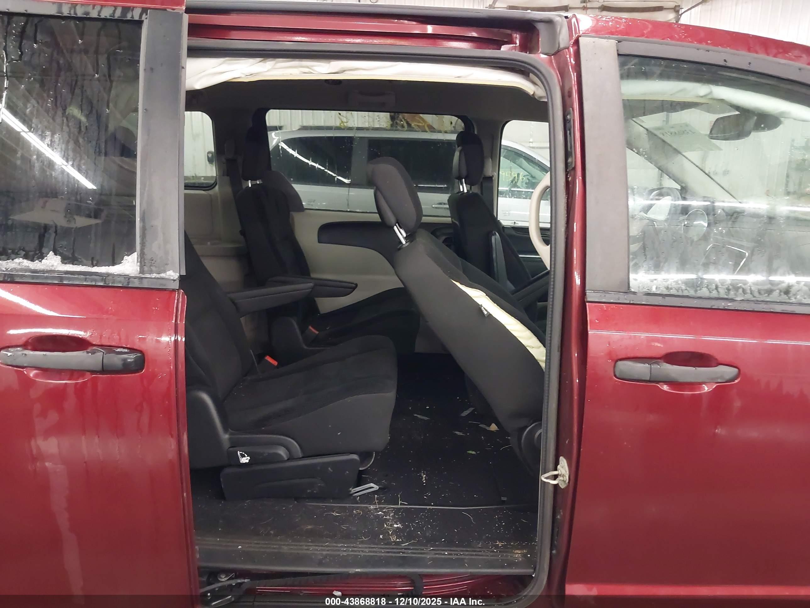 DODGE GRAND image 8
