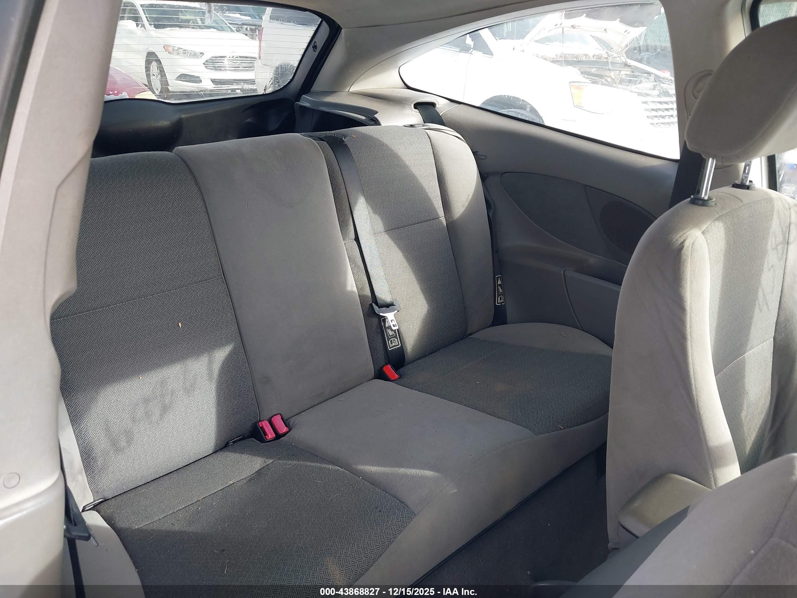 FORD FOCUS image 8