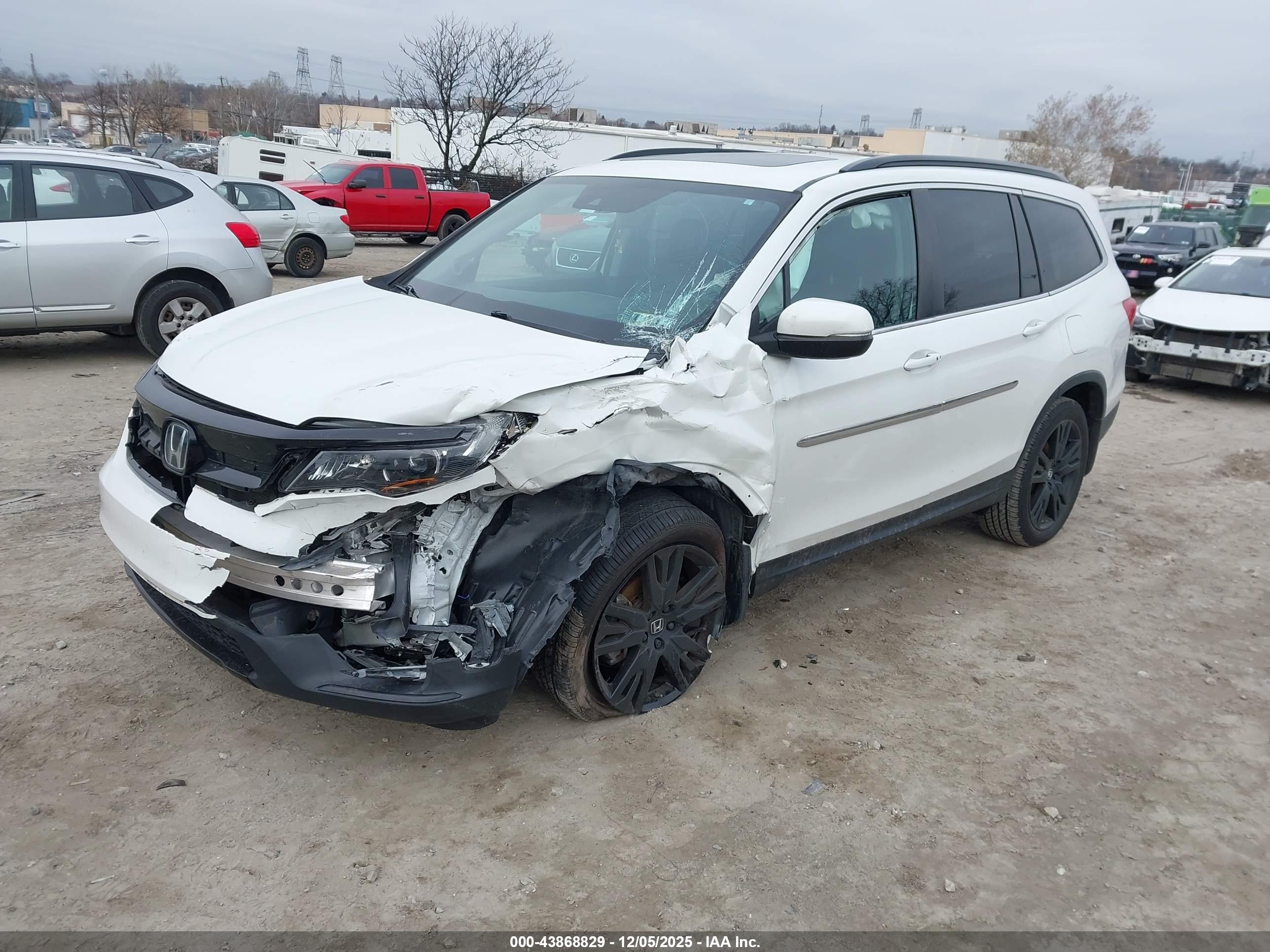 HONDA PILOT image 2
