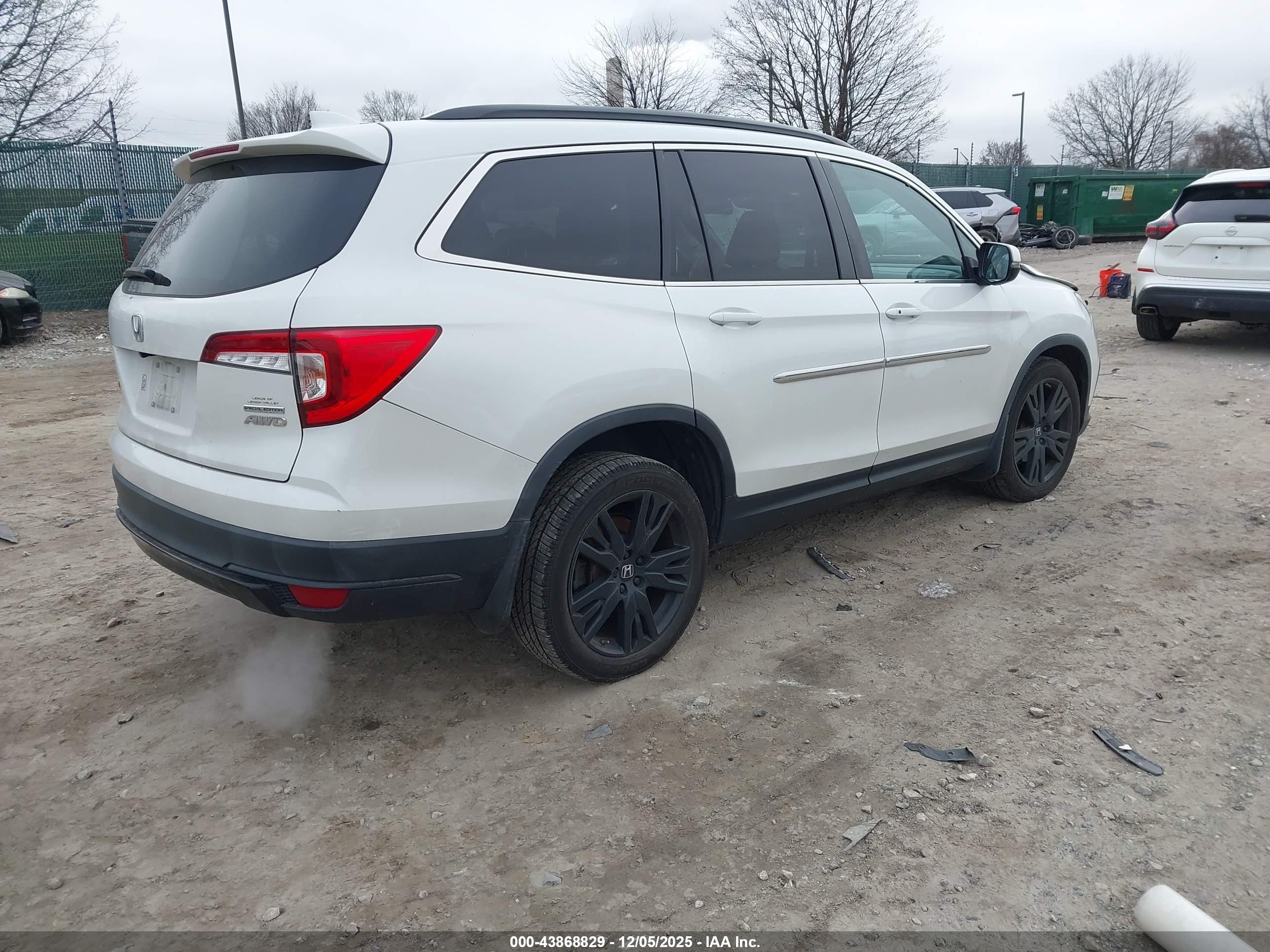 HONDA PILOT image 4