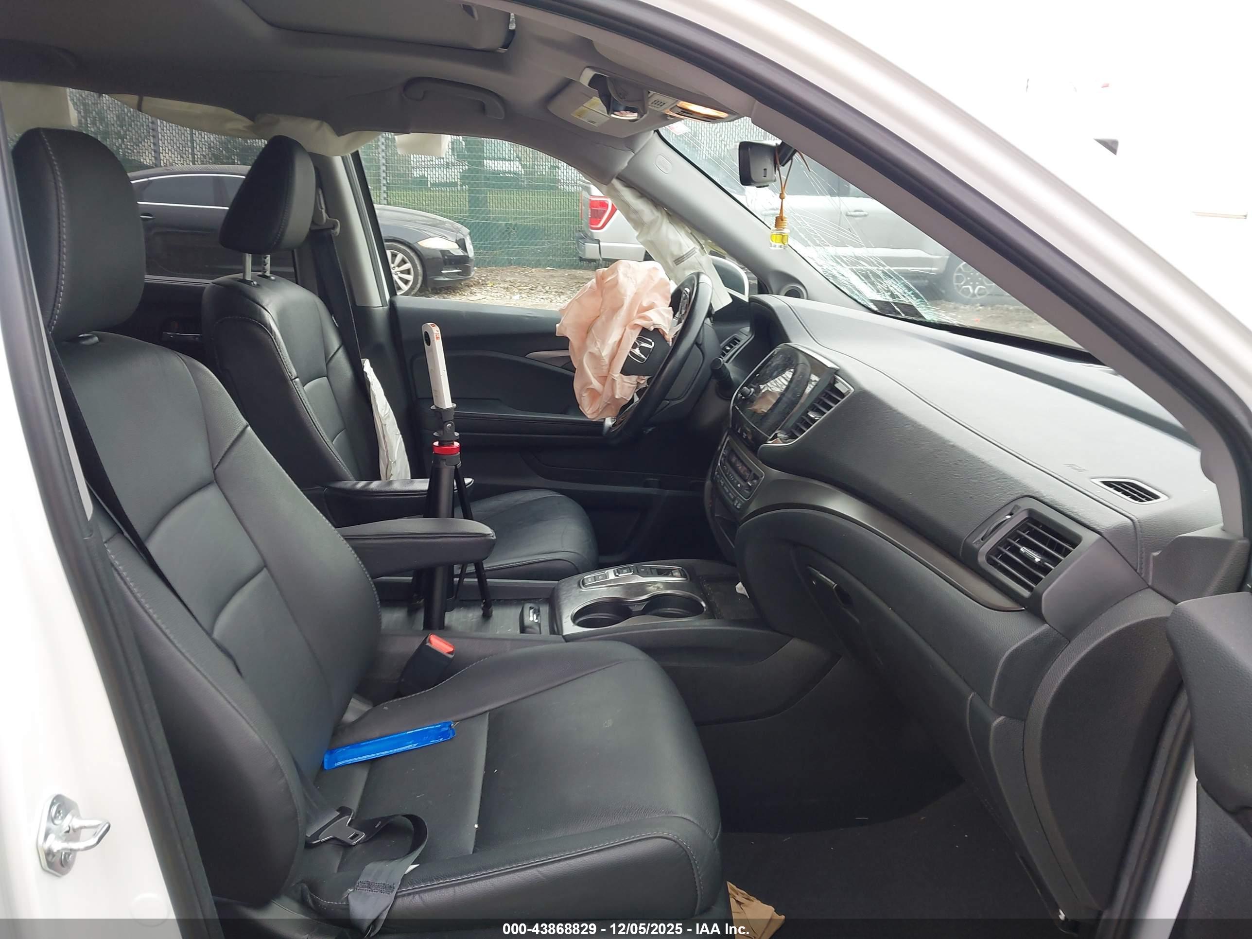 HONDA PILOT image 5