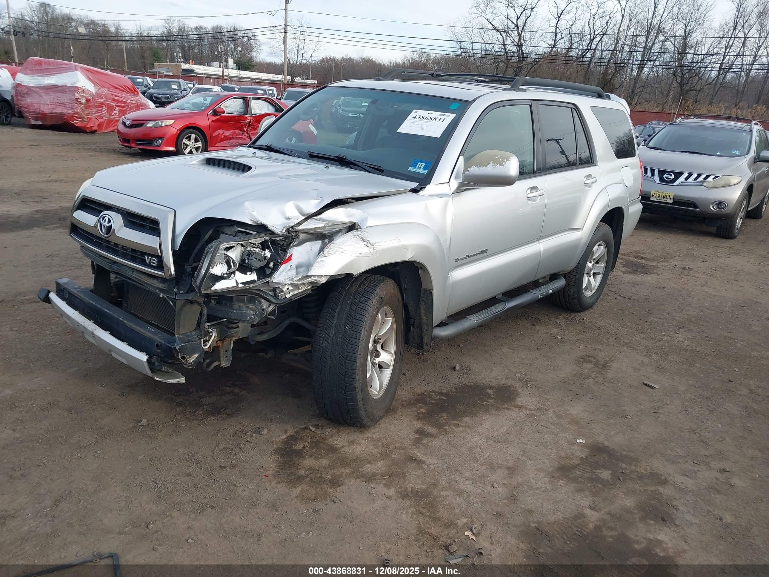 TOYOTA 4RUNNER image 2