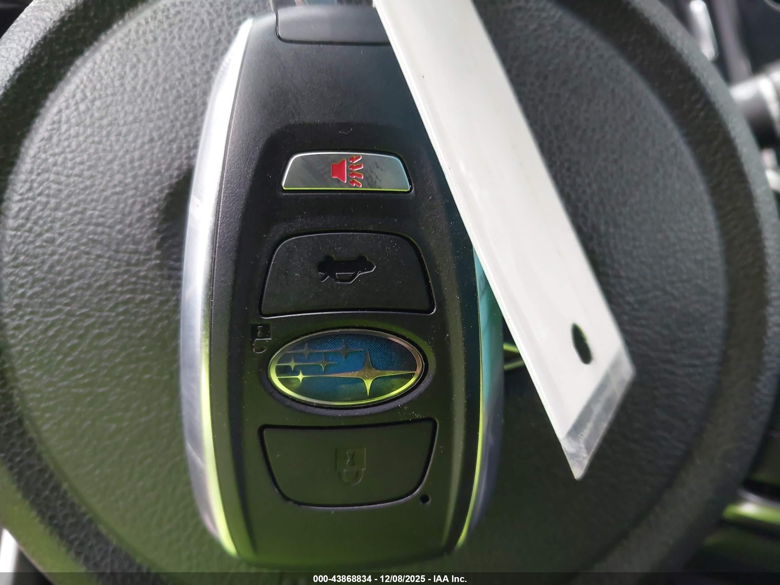 SUBARU OUTBACK image 11