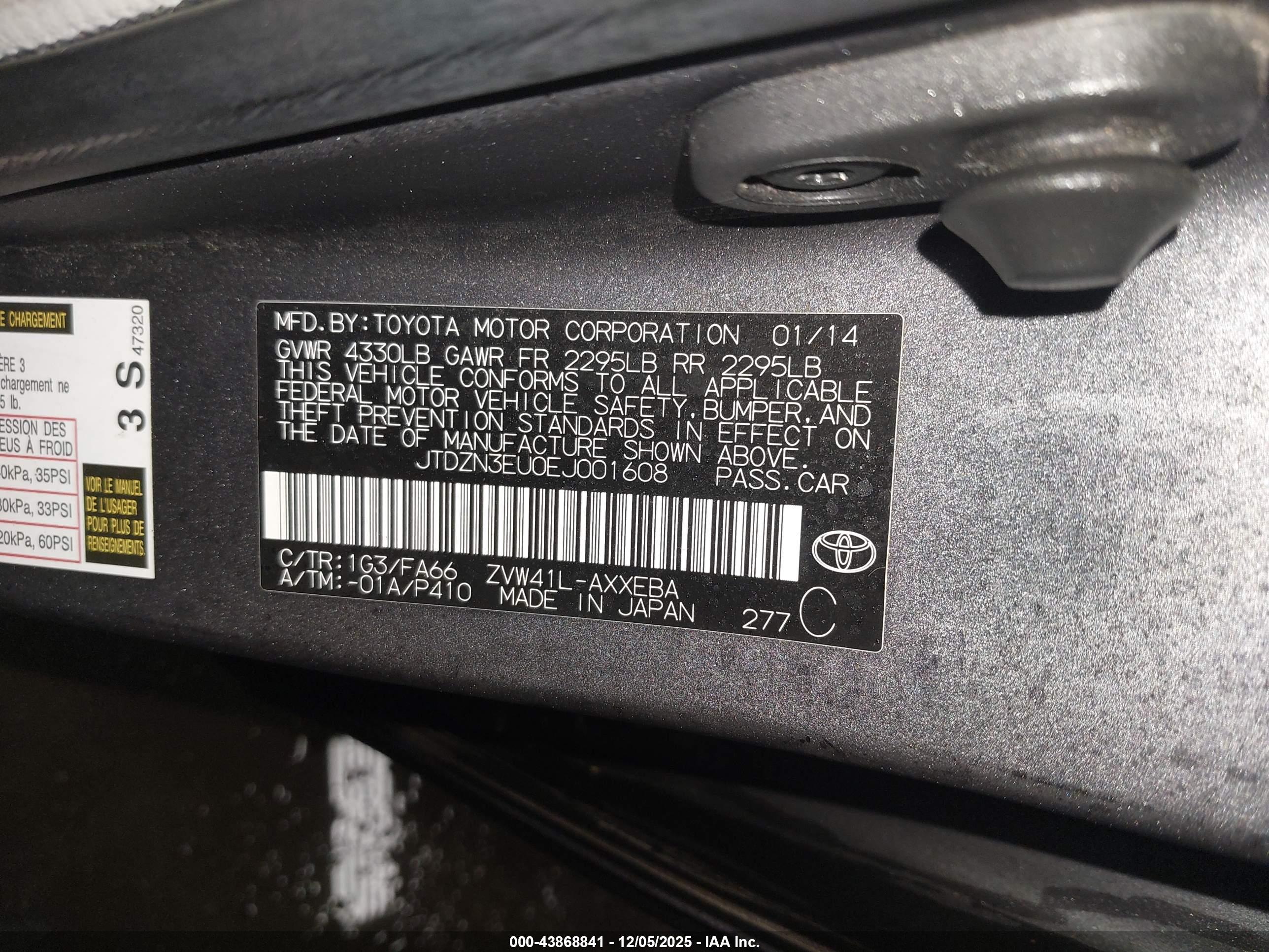 TOYOTA PRIUS image 9