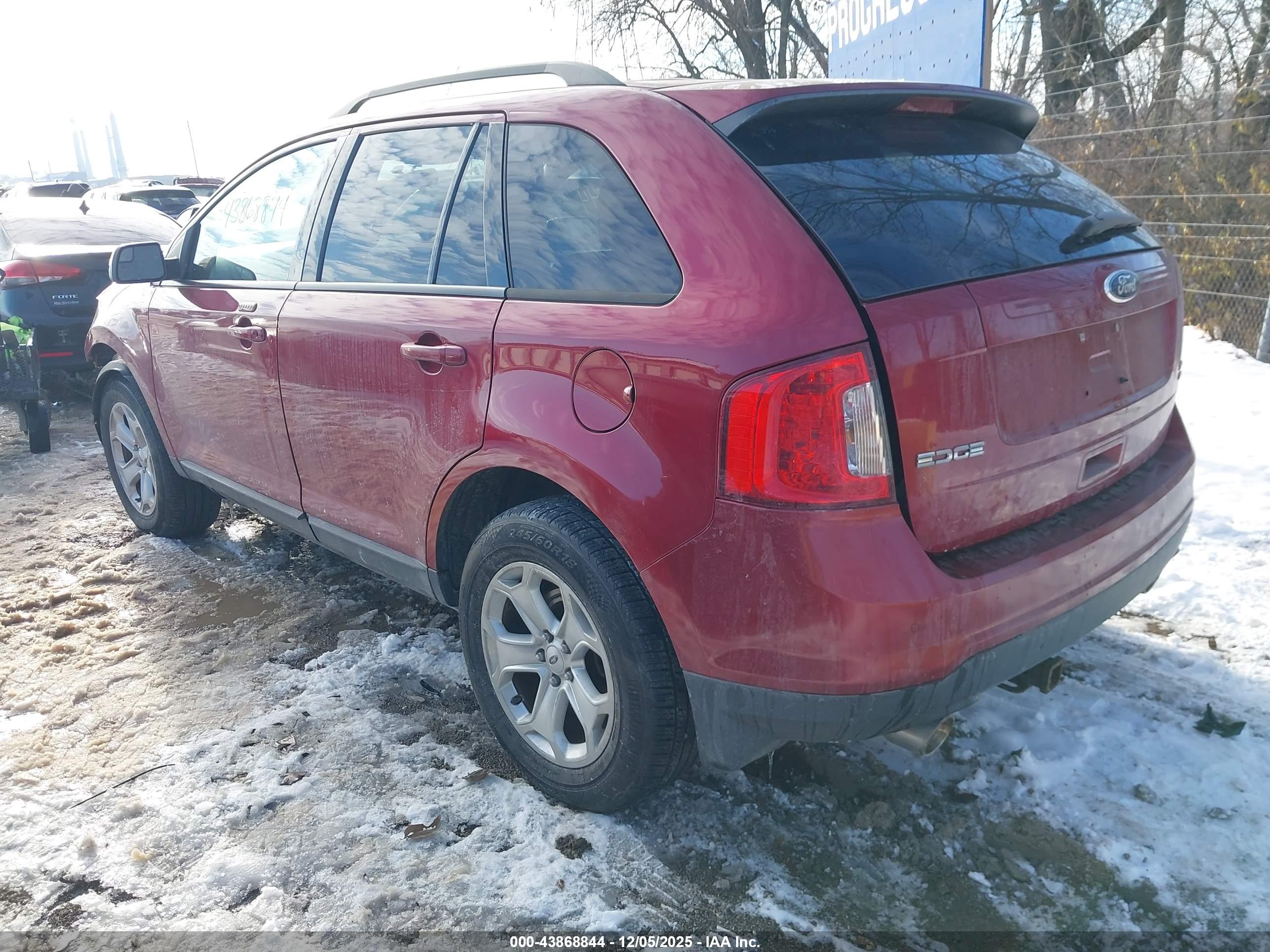FORD EDGE image 3