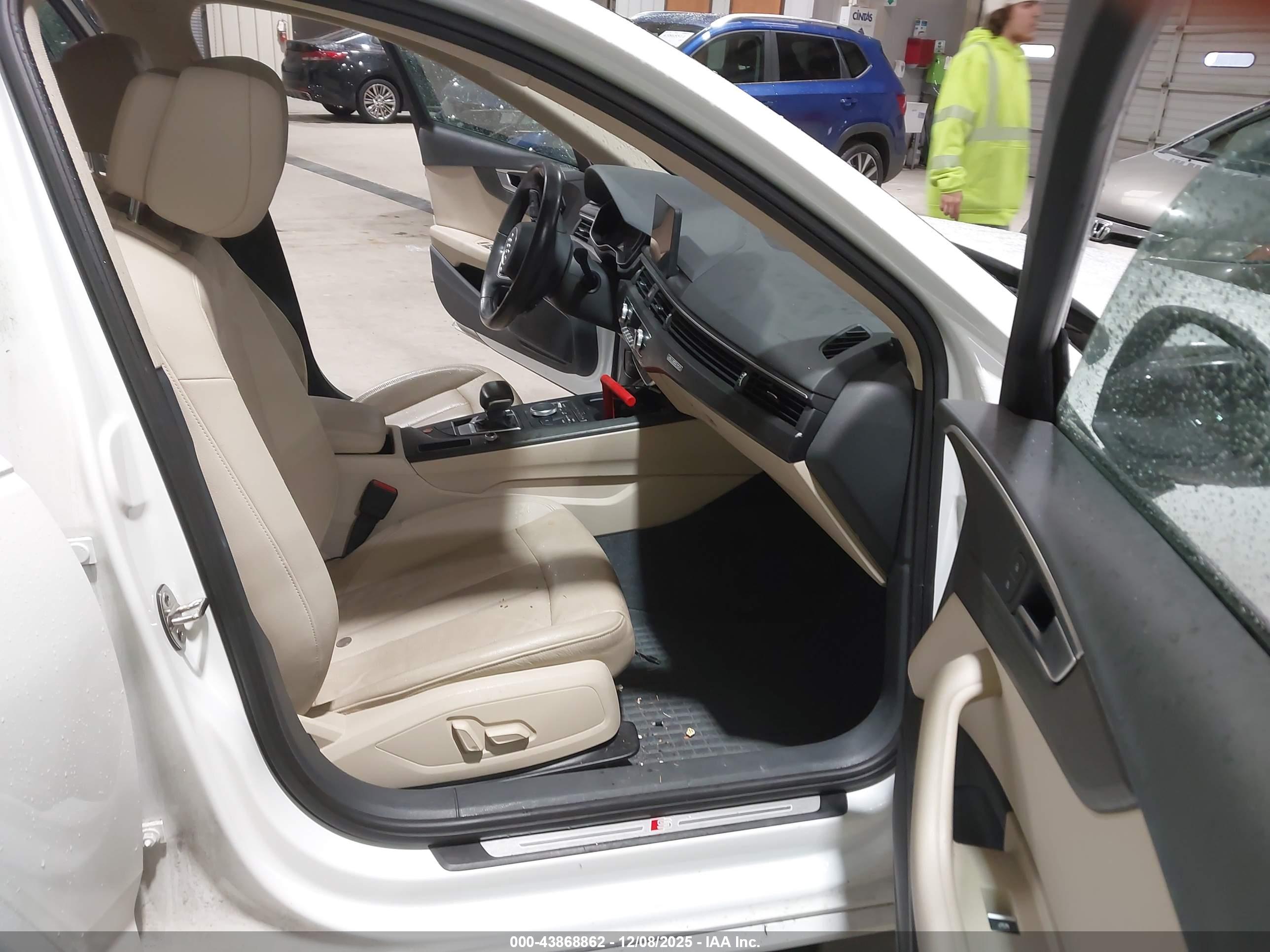 AUDI A4 image 5
