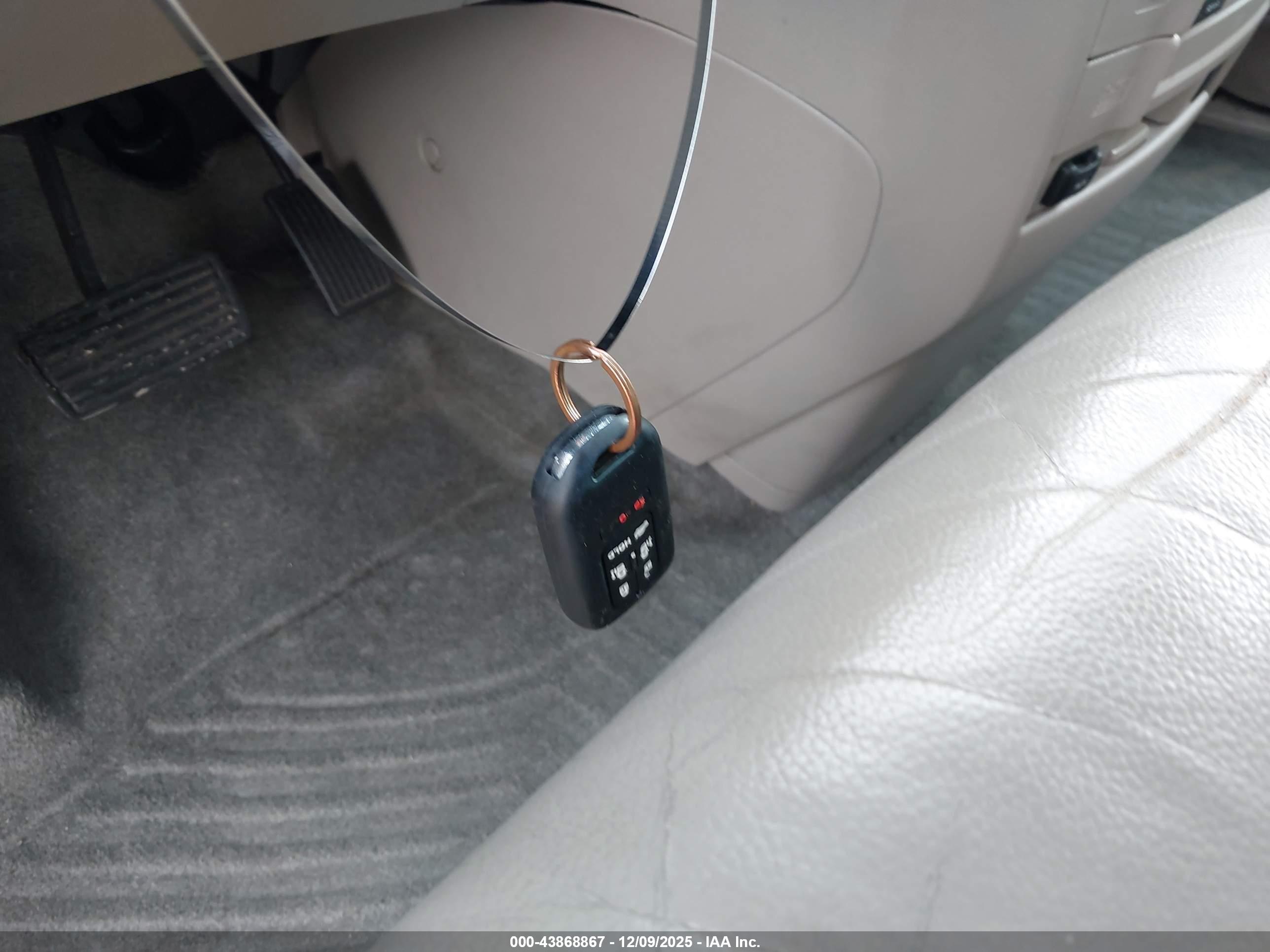 HONDA ODYSSEY image 11
