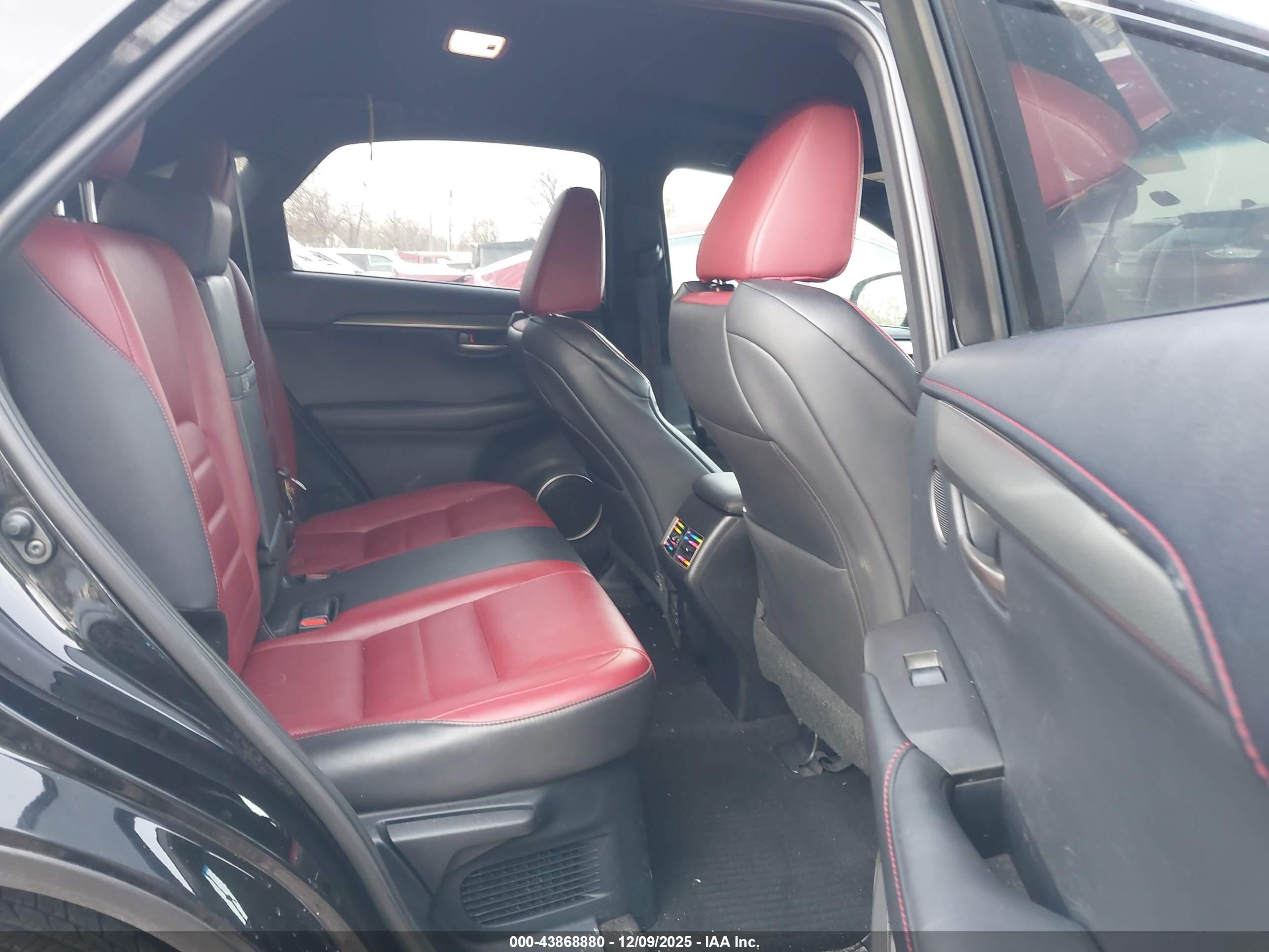 LEXUS NX image 8