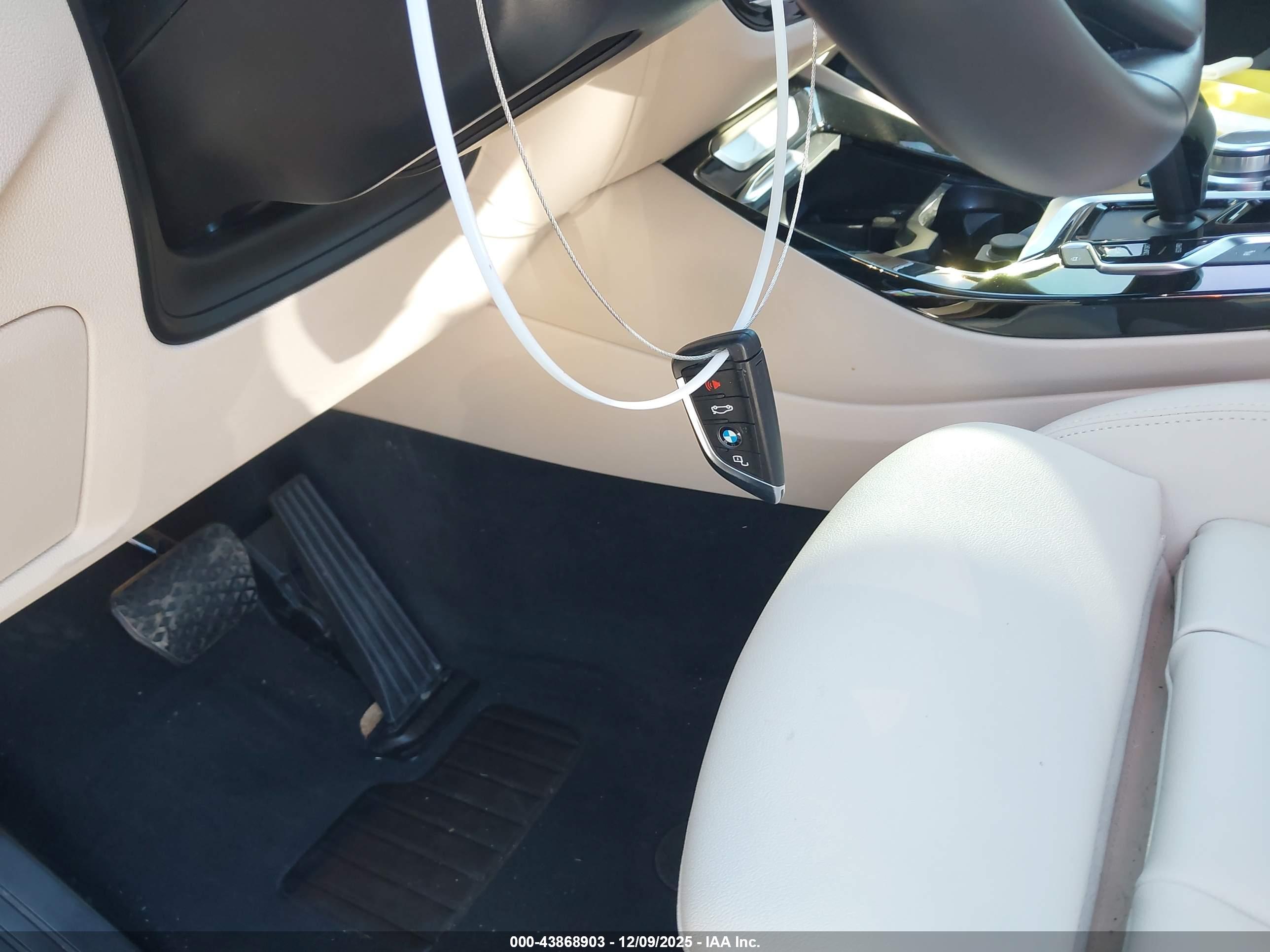 BMW X3 image 11
