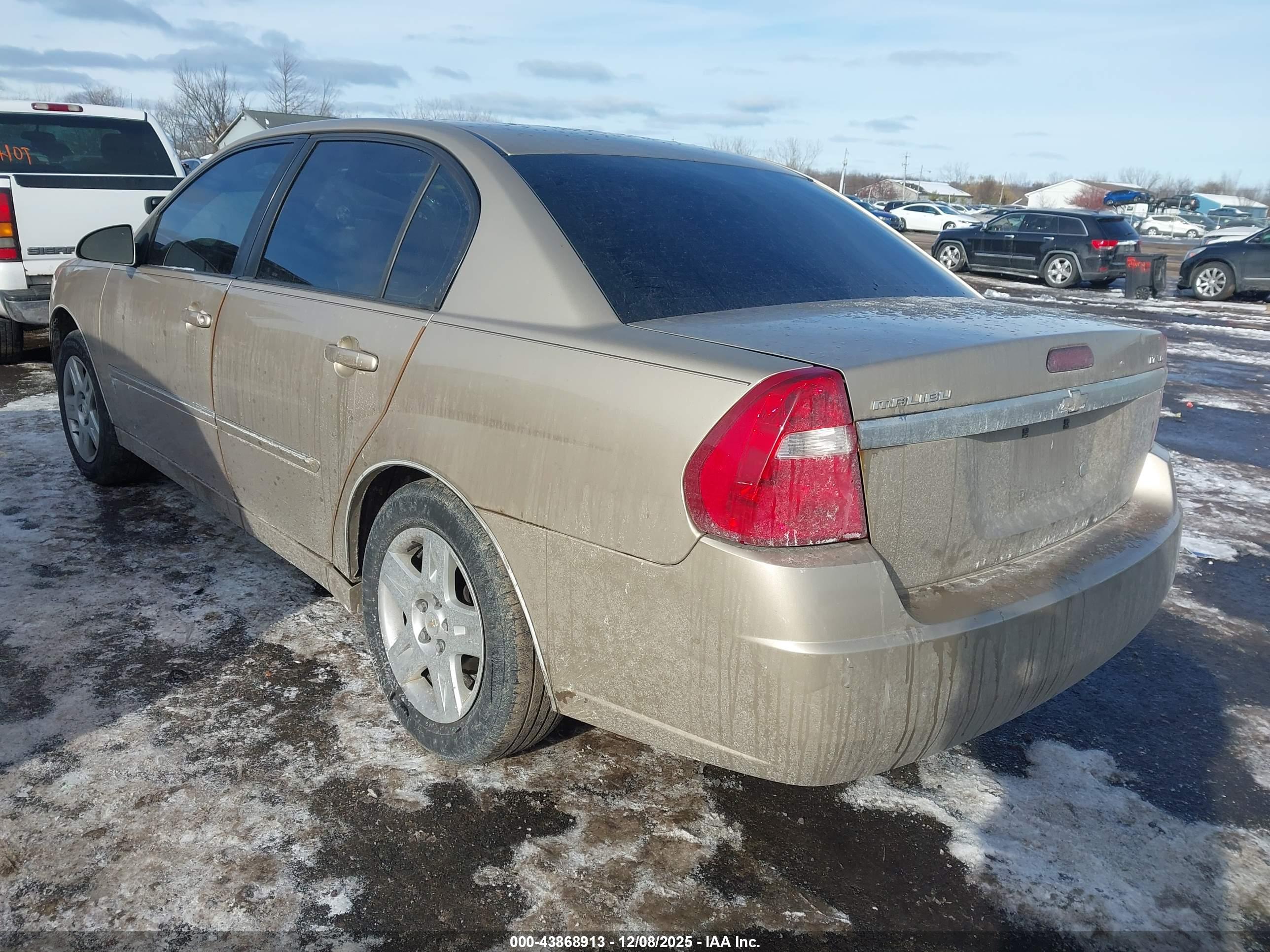 CHEVROLET MALIBU image 3