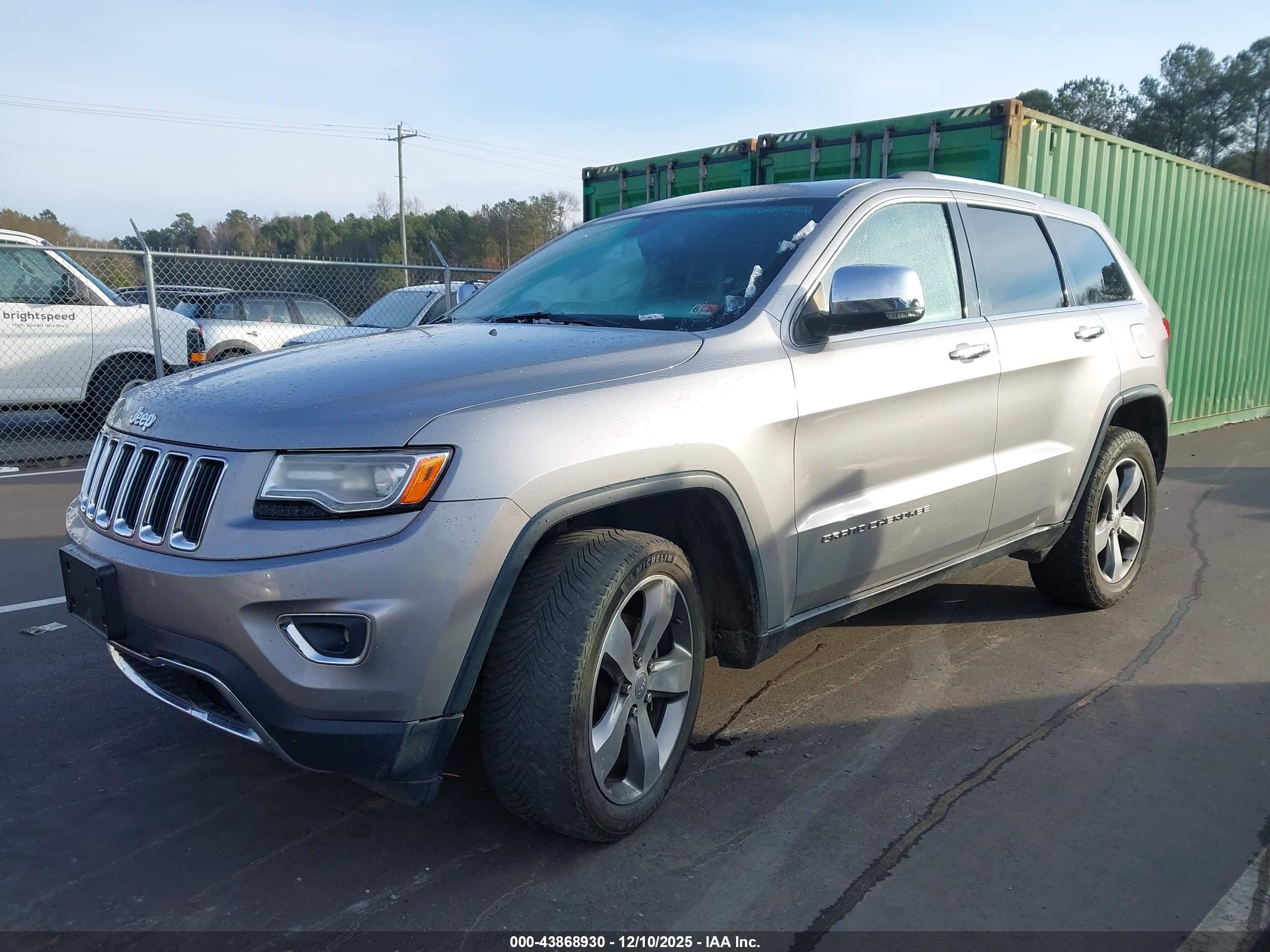 JEEP GRAND image 2