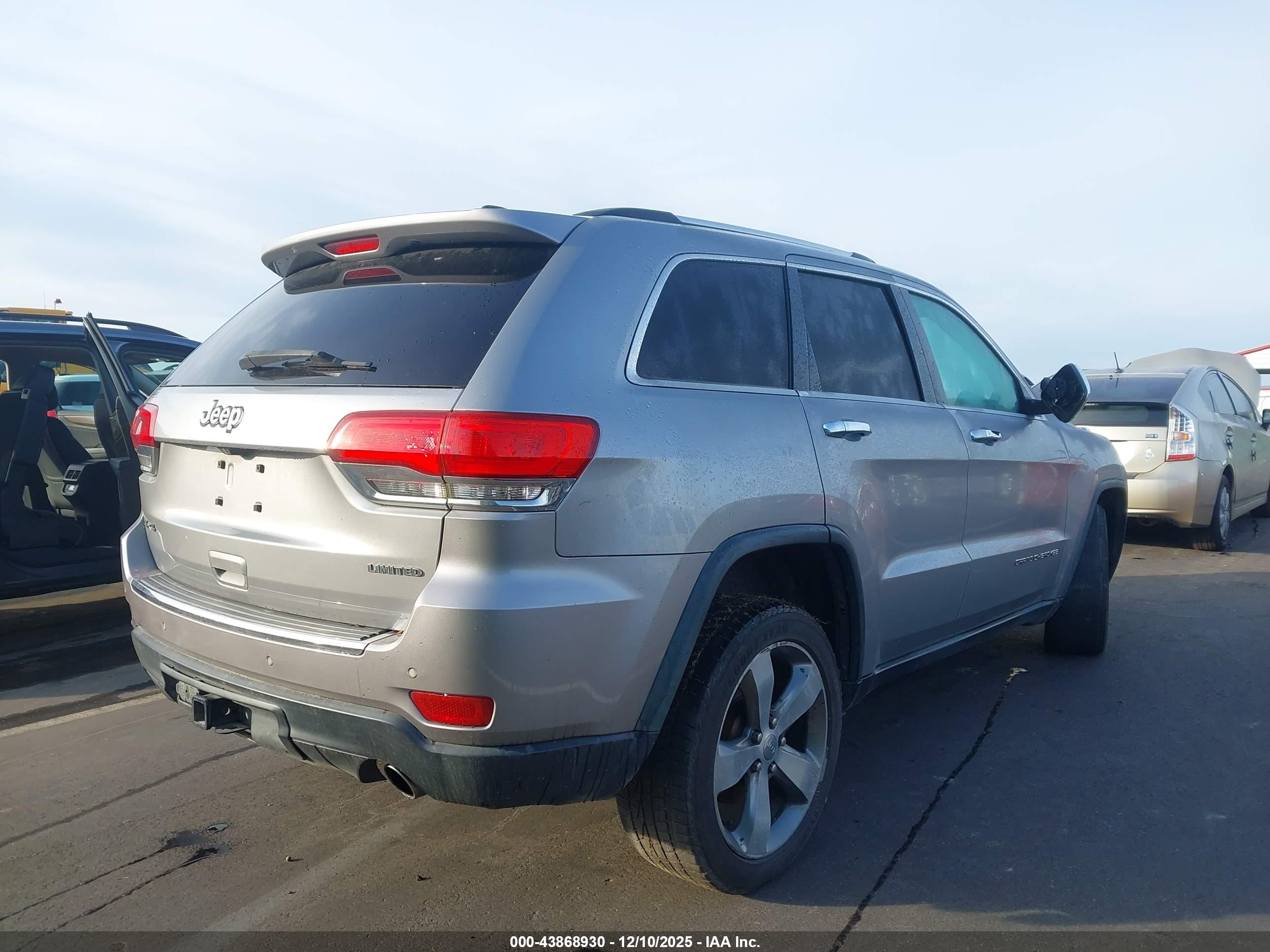 JEEP GRAND image 4