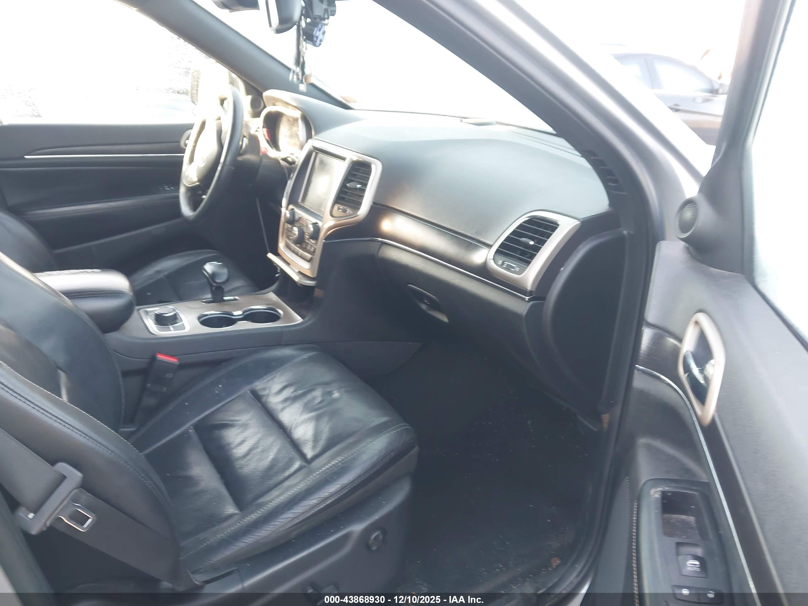 JEEP GRAND image 5