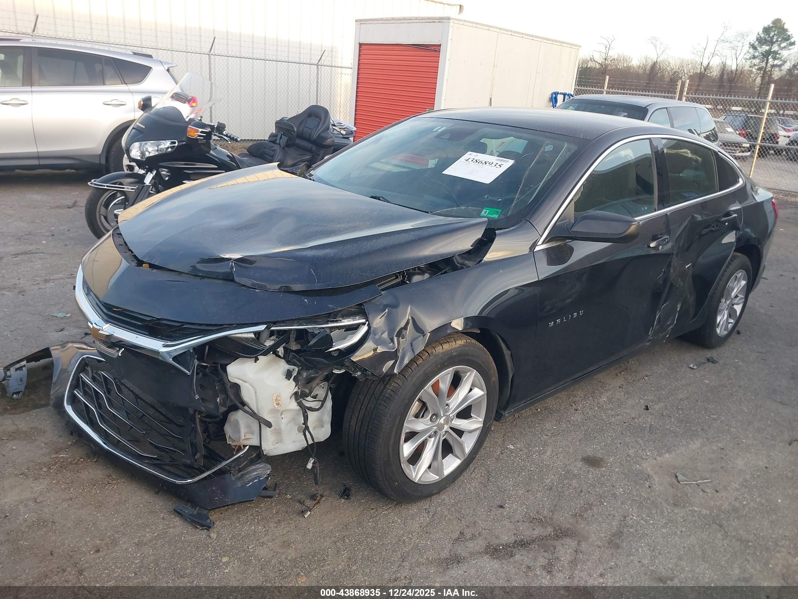 CHEVROLET MALIBU image 2
