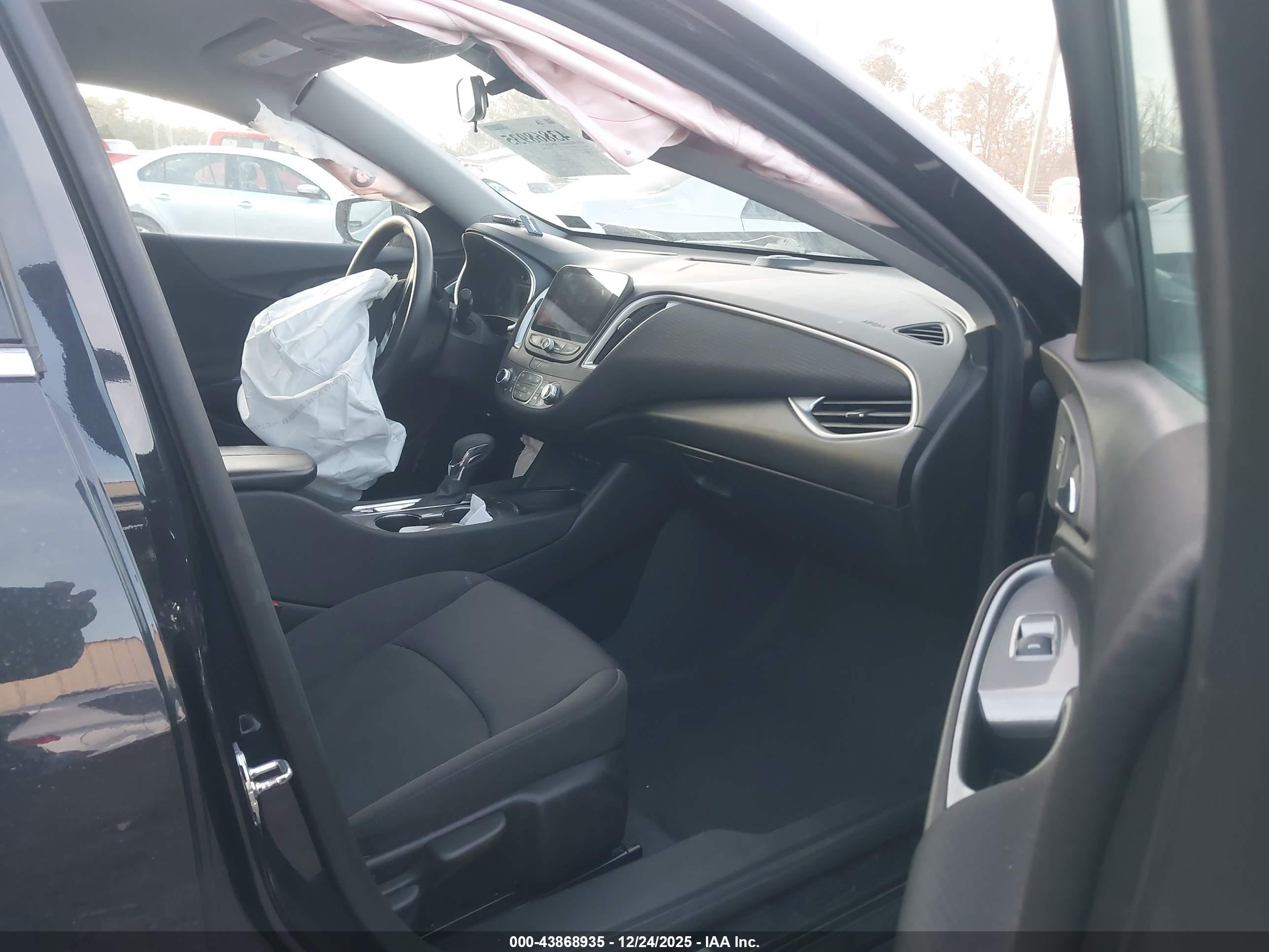 CHEVROLET MALIBU image 5