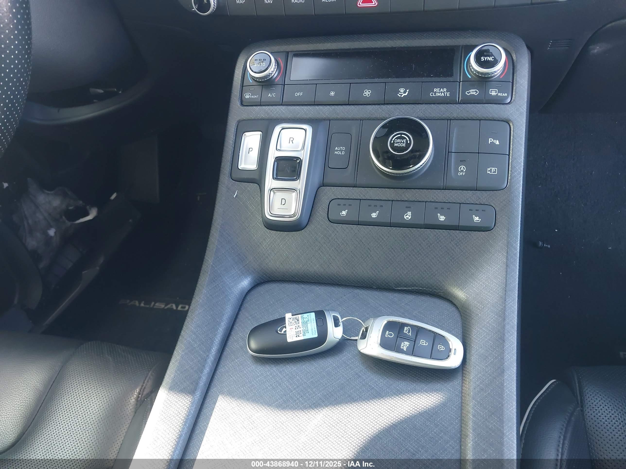 HYUNDAI PALISADE image 11
