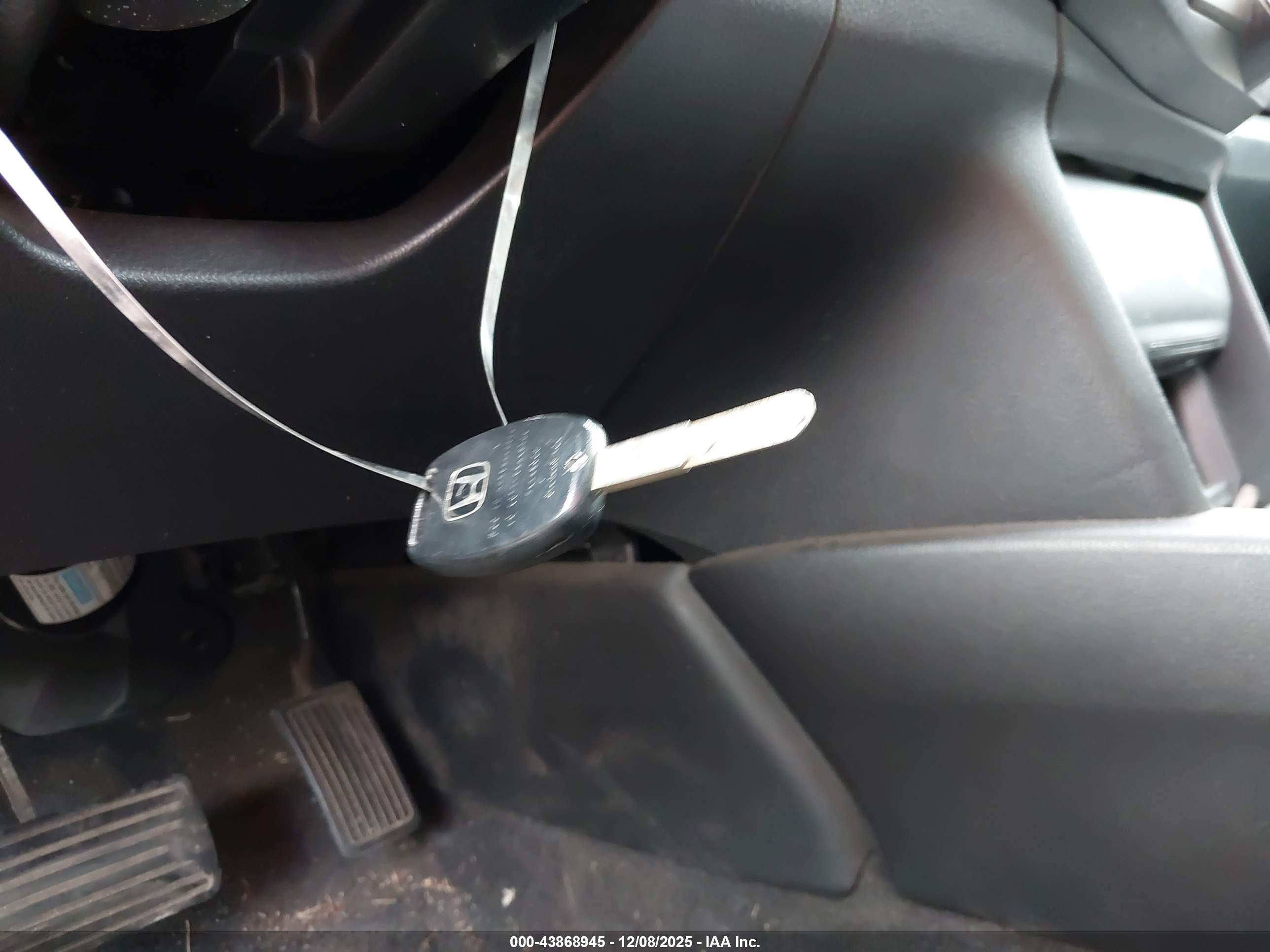 HONDA ACCORD image 11