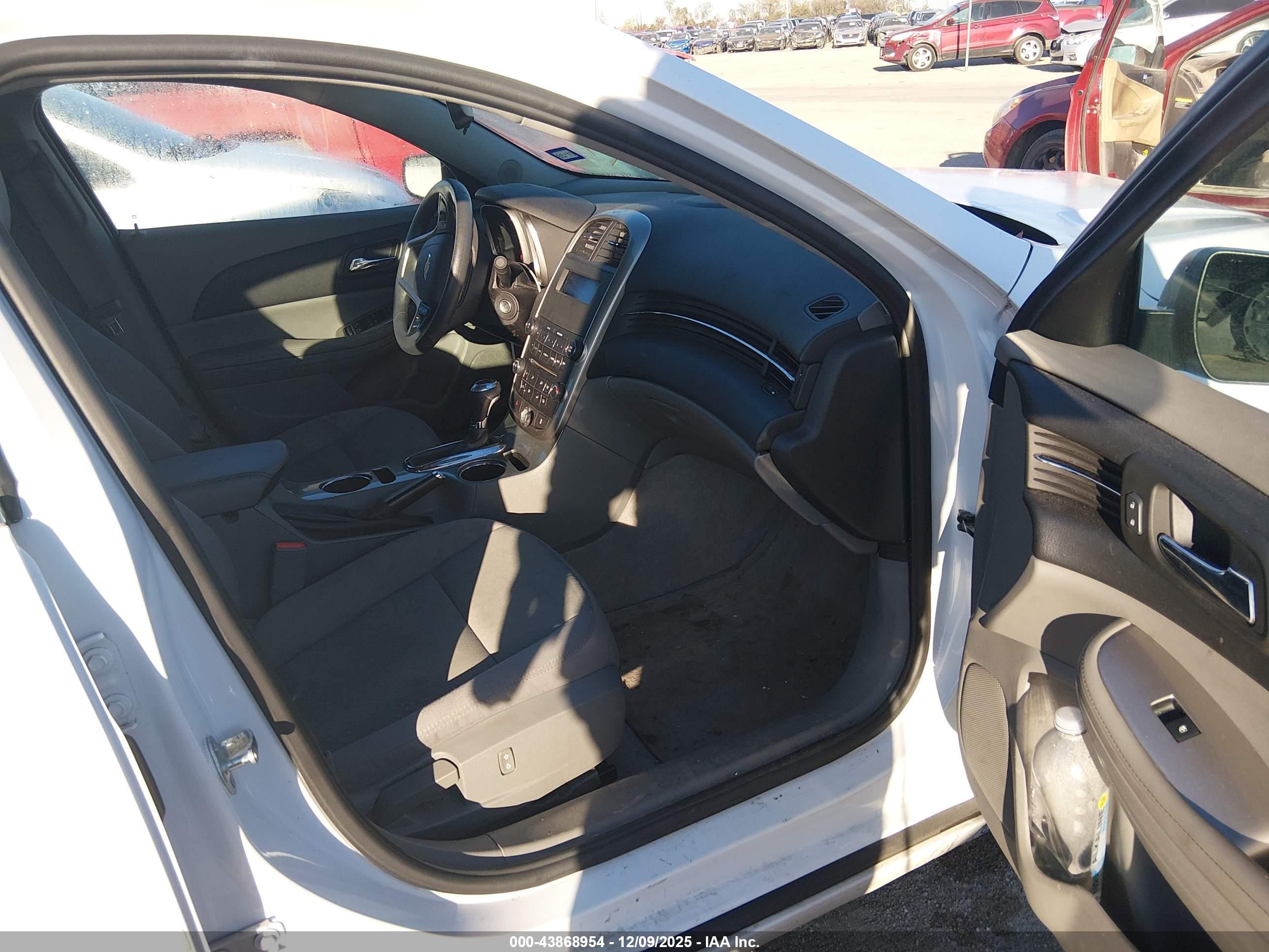 CHEVROLET MALIBU image 5