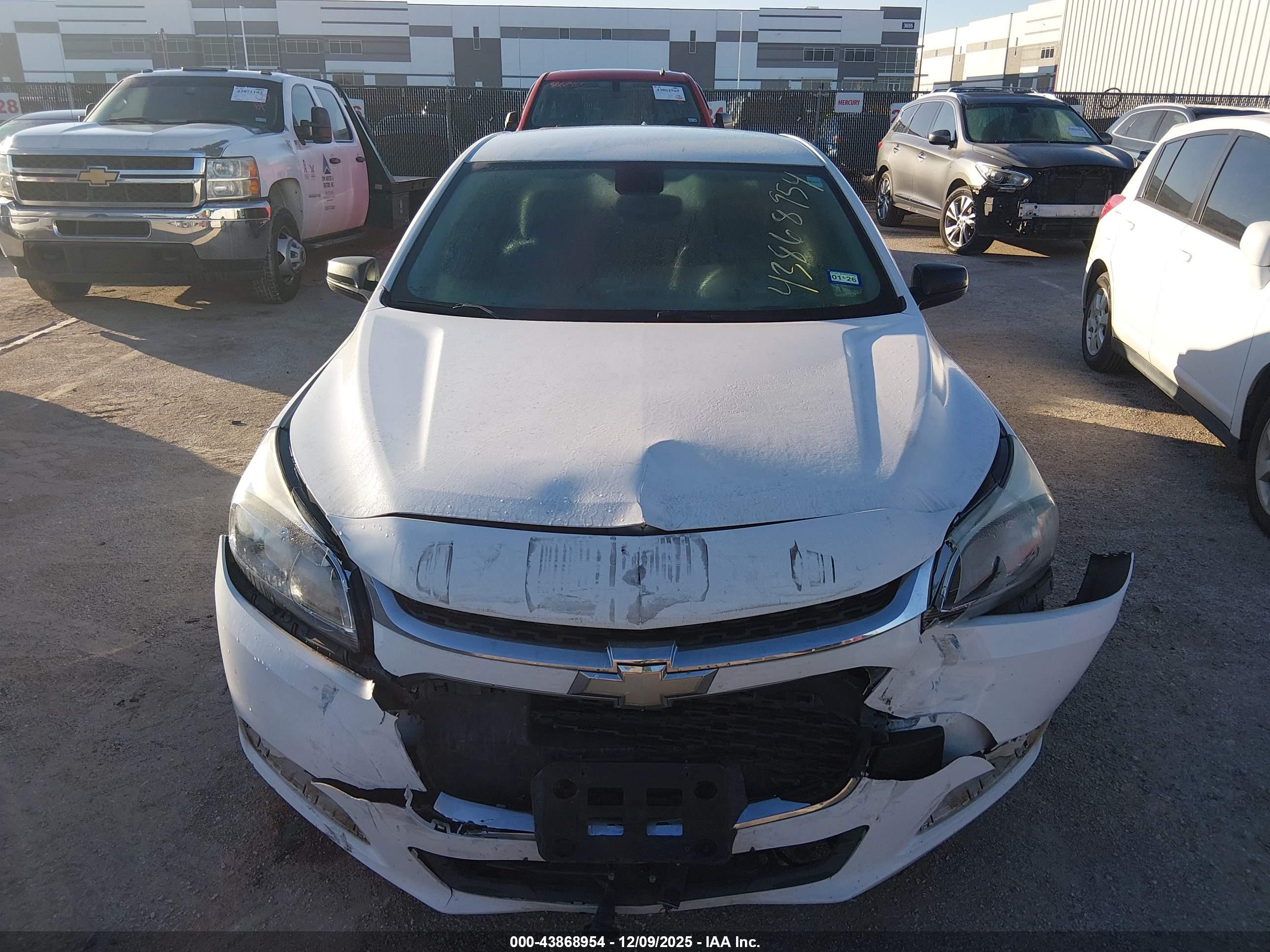 CHEVROLET MALIBU image 6