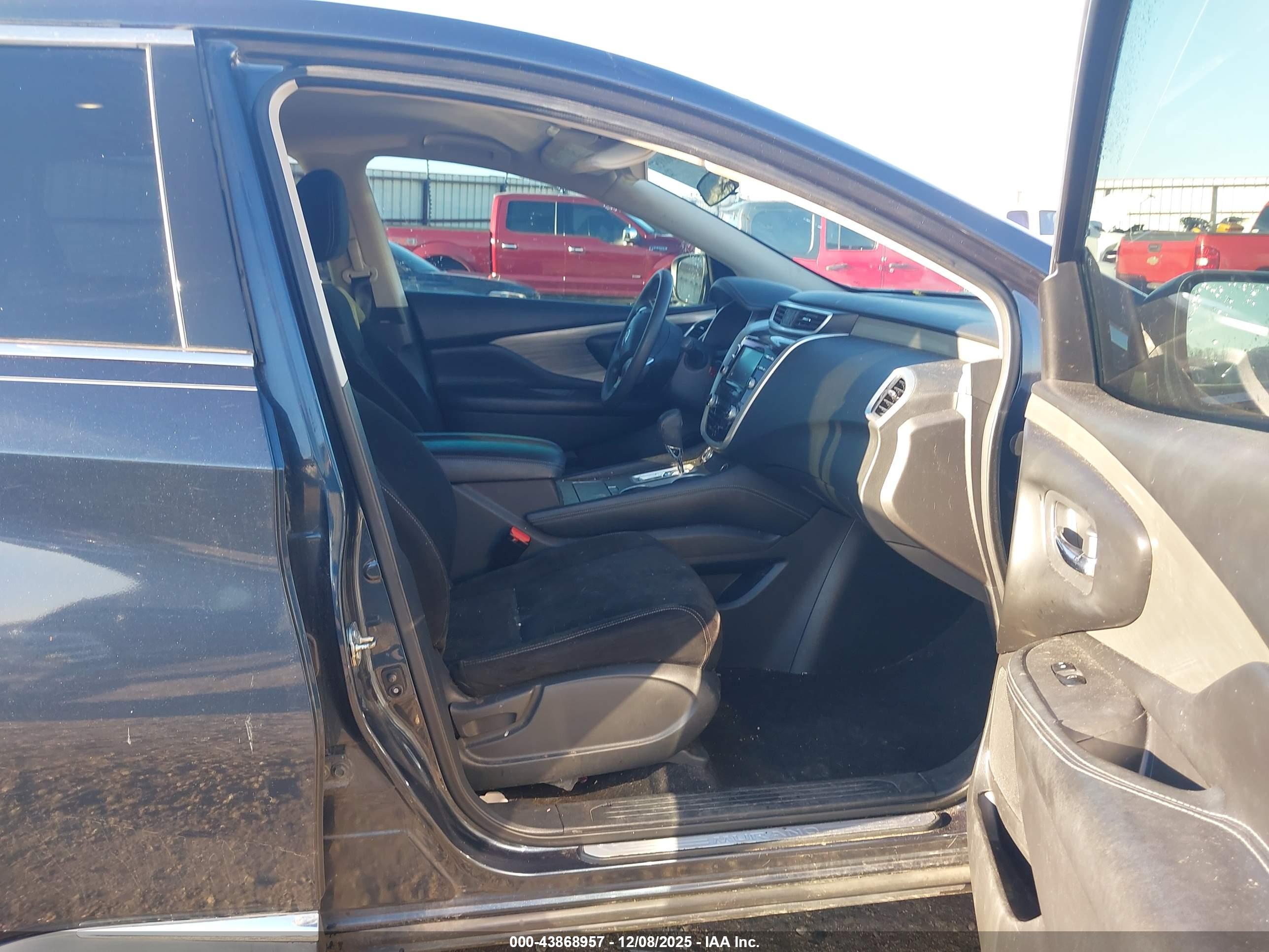 NISSAN MURANO image 5