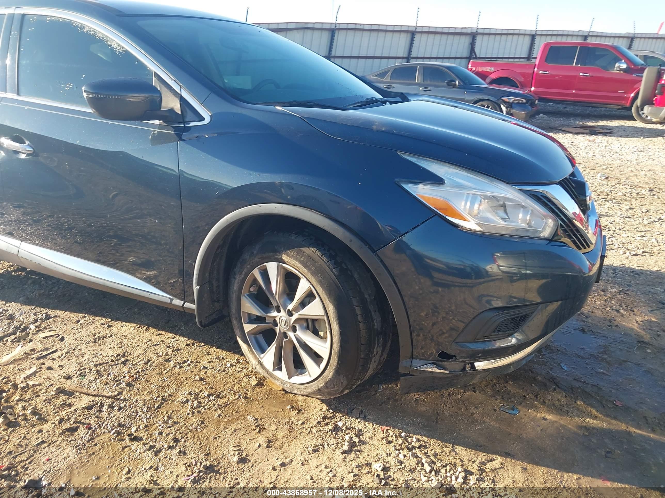 NISSAN MURANO image 6
