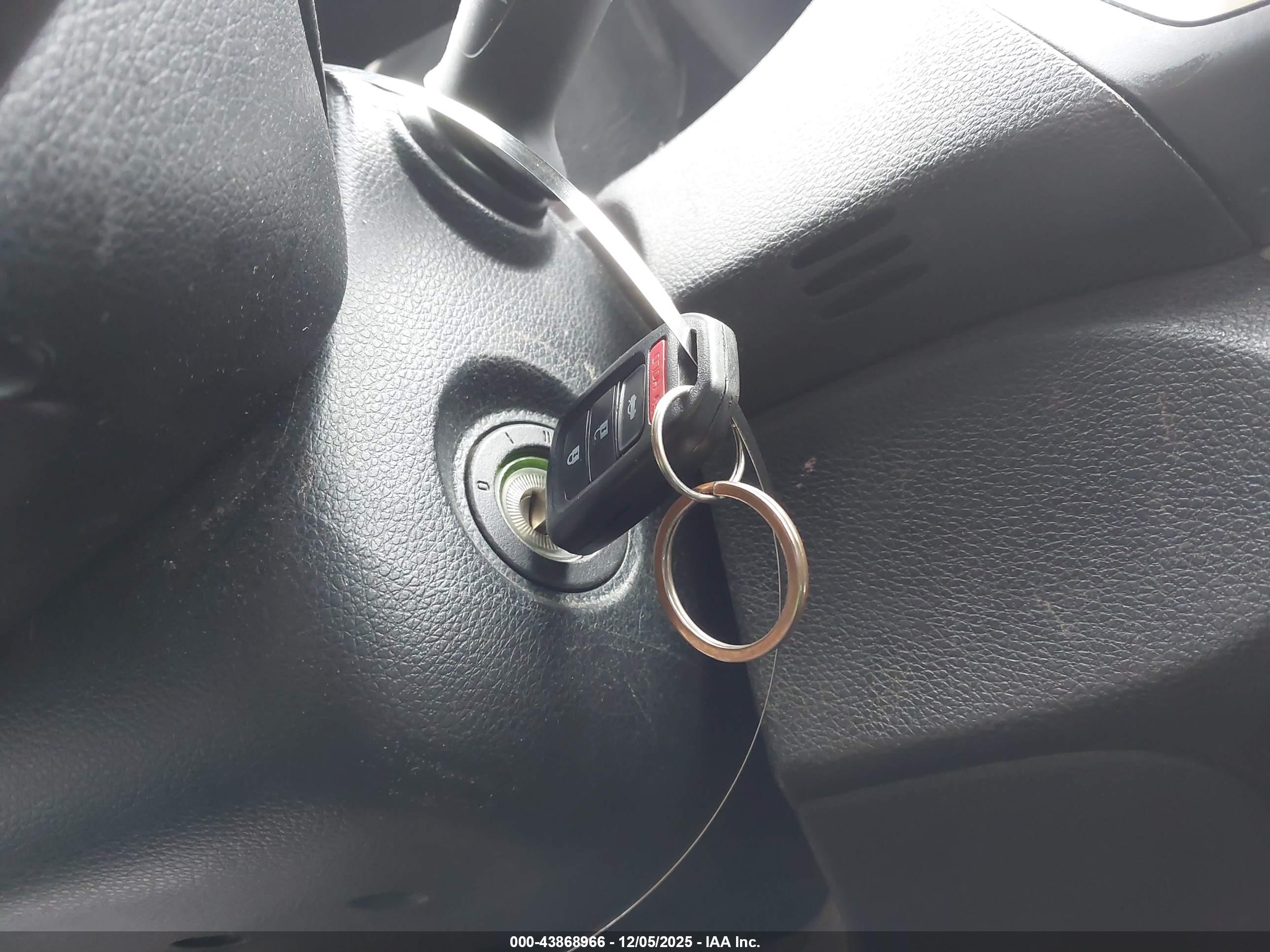 HONDA ACCORD image 11