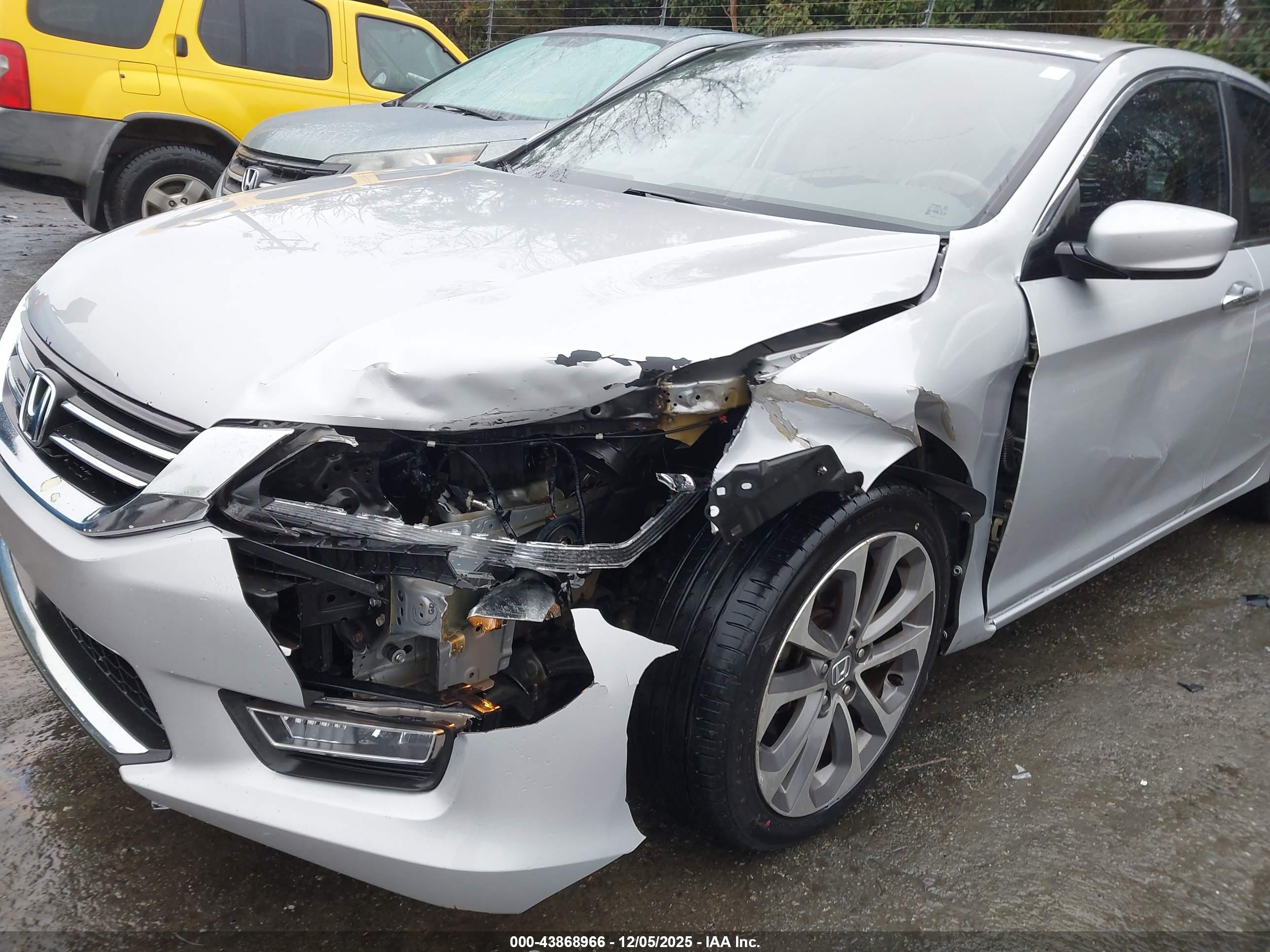 HONDA ACCORD image 6