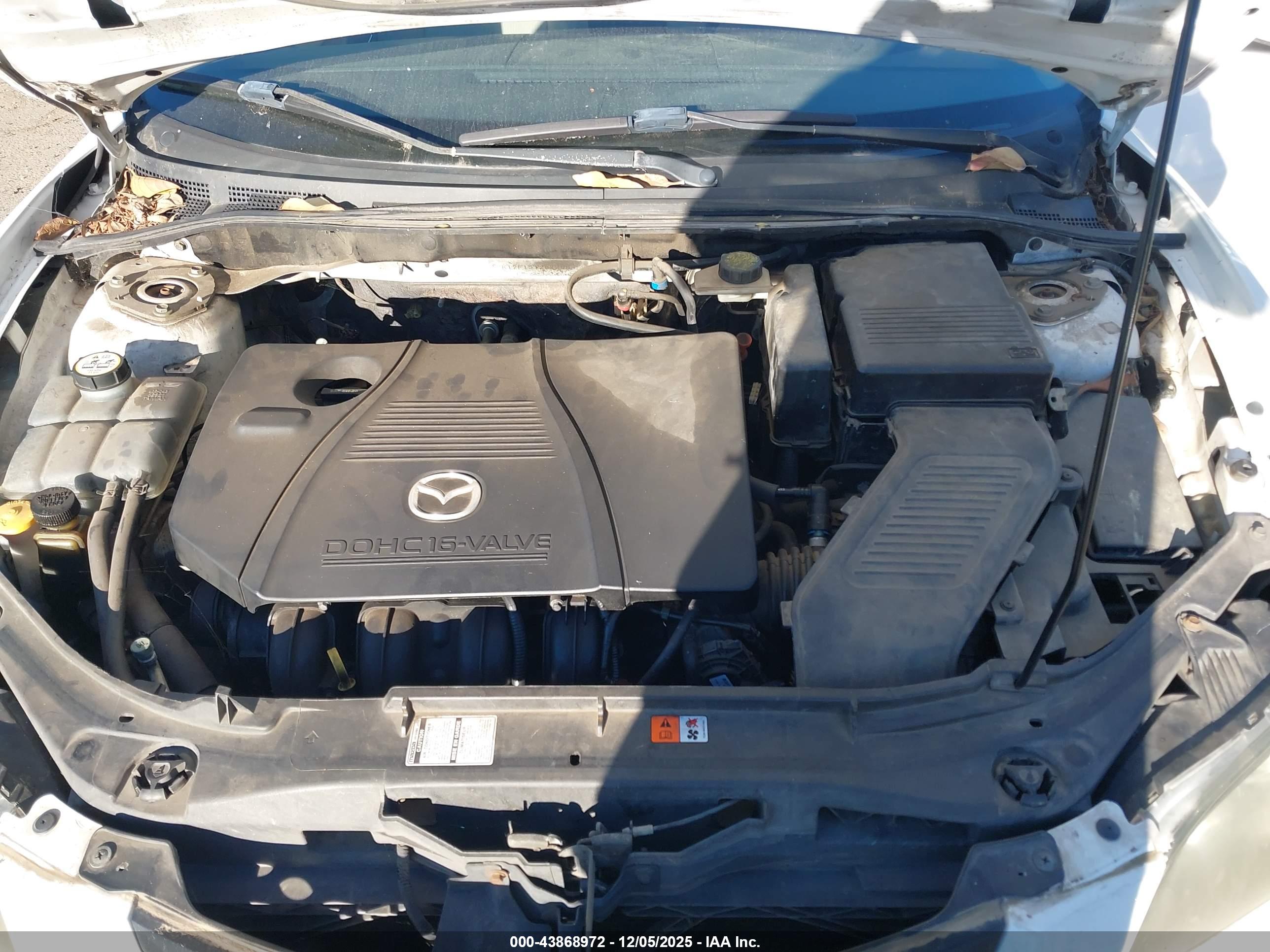 MAZDA MAZDA3 image 10
